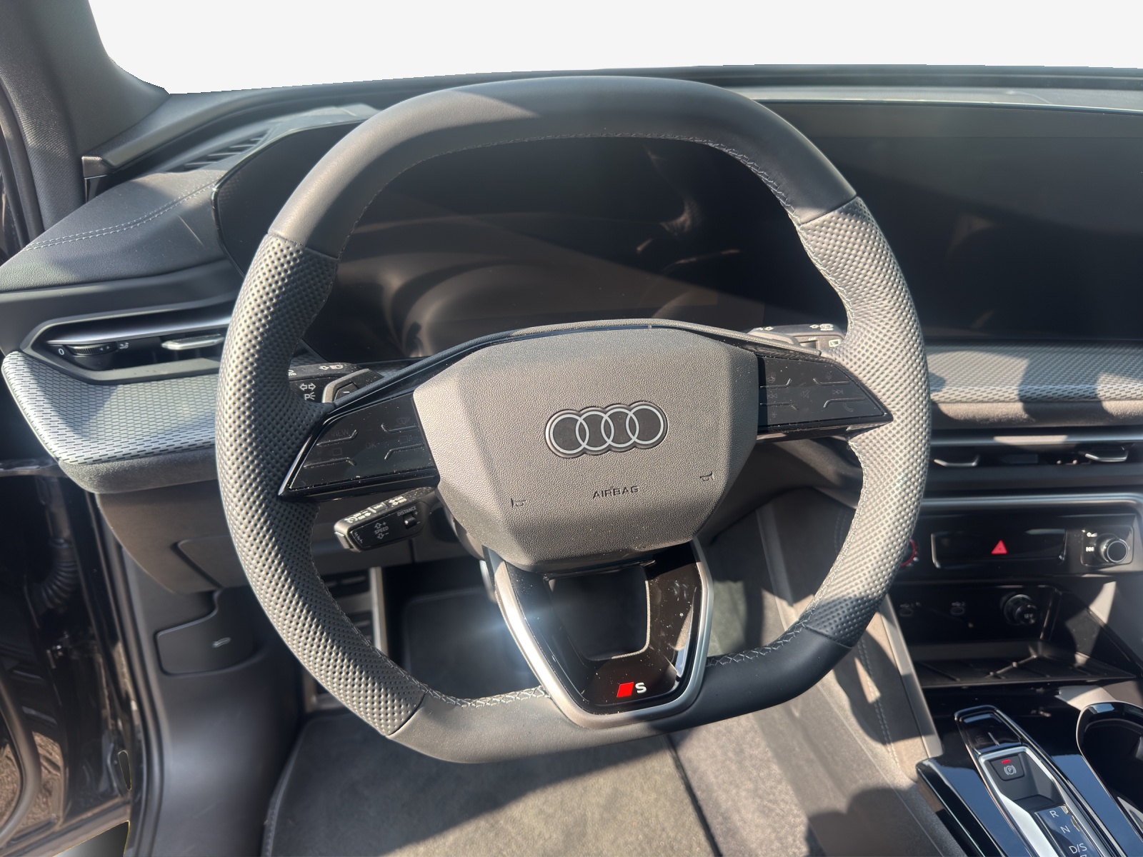 AUDI SQ5 TFSI quattro S-tronic-image-9