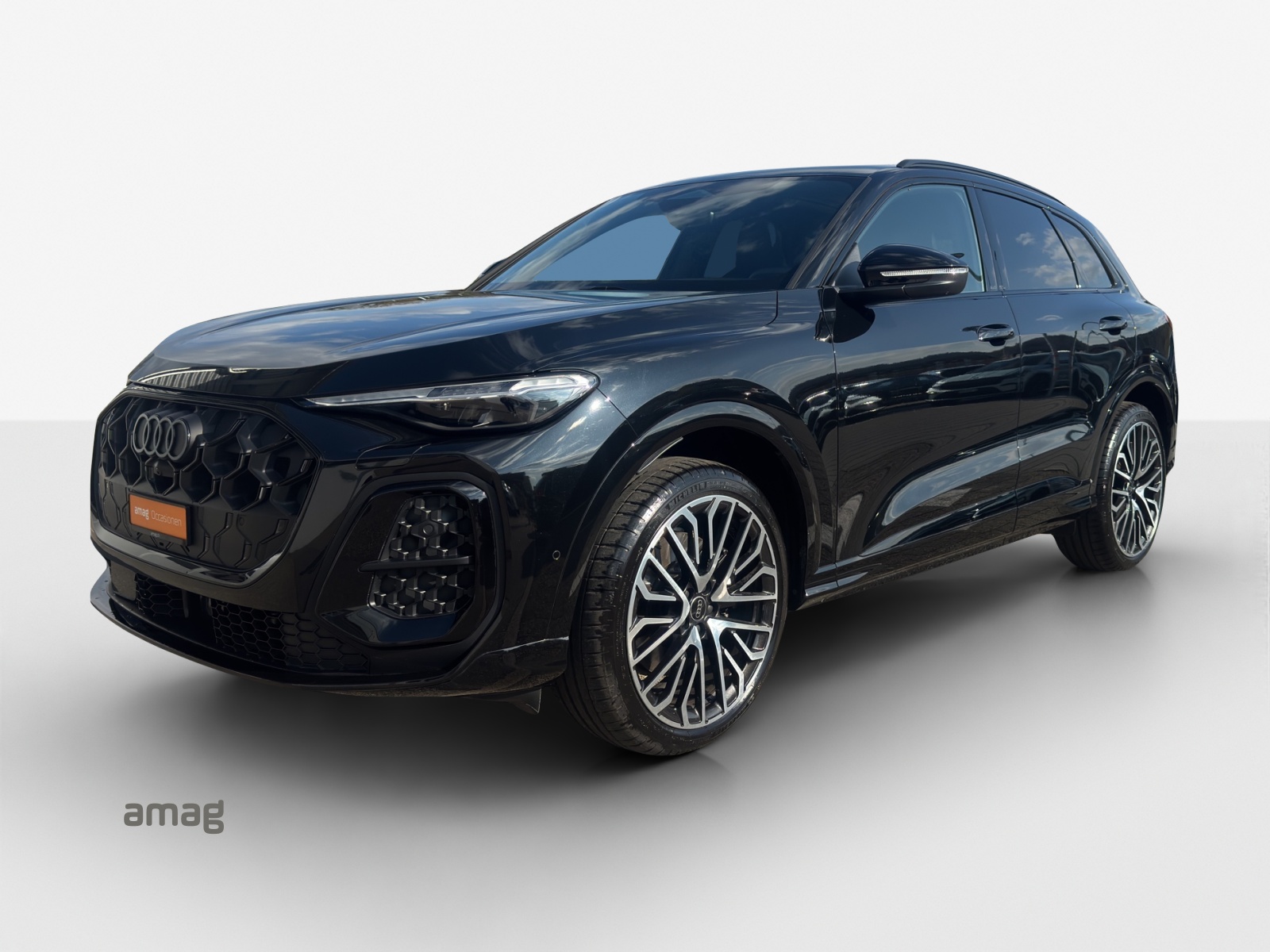 AUDI SQ5 TFSI quattro S-tronic-image-0