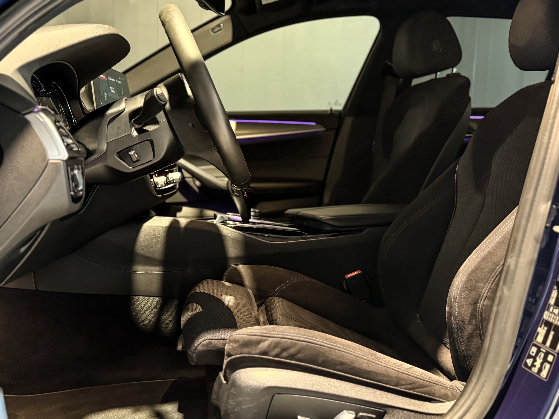 BMW 530d xDrive Touring Steptronic-image-7