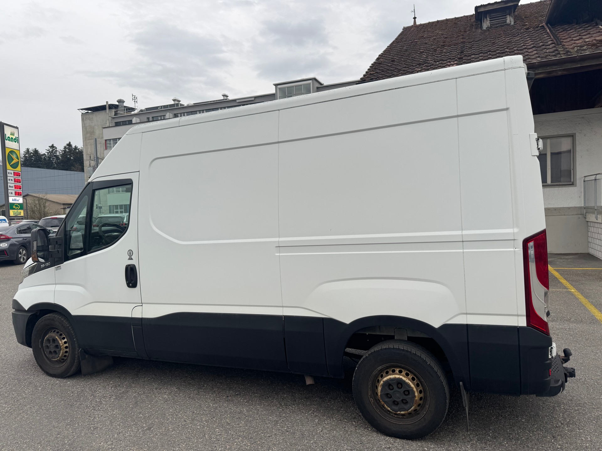 IVECO 33 S 13 VL-image-3