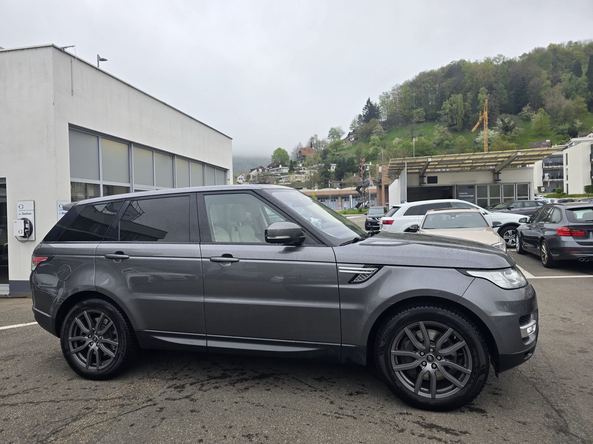 LAND ROVER Range Rover Sport 3.0 SDV6 HSE Automatic-image-6