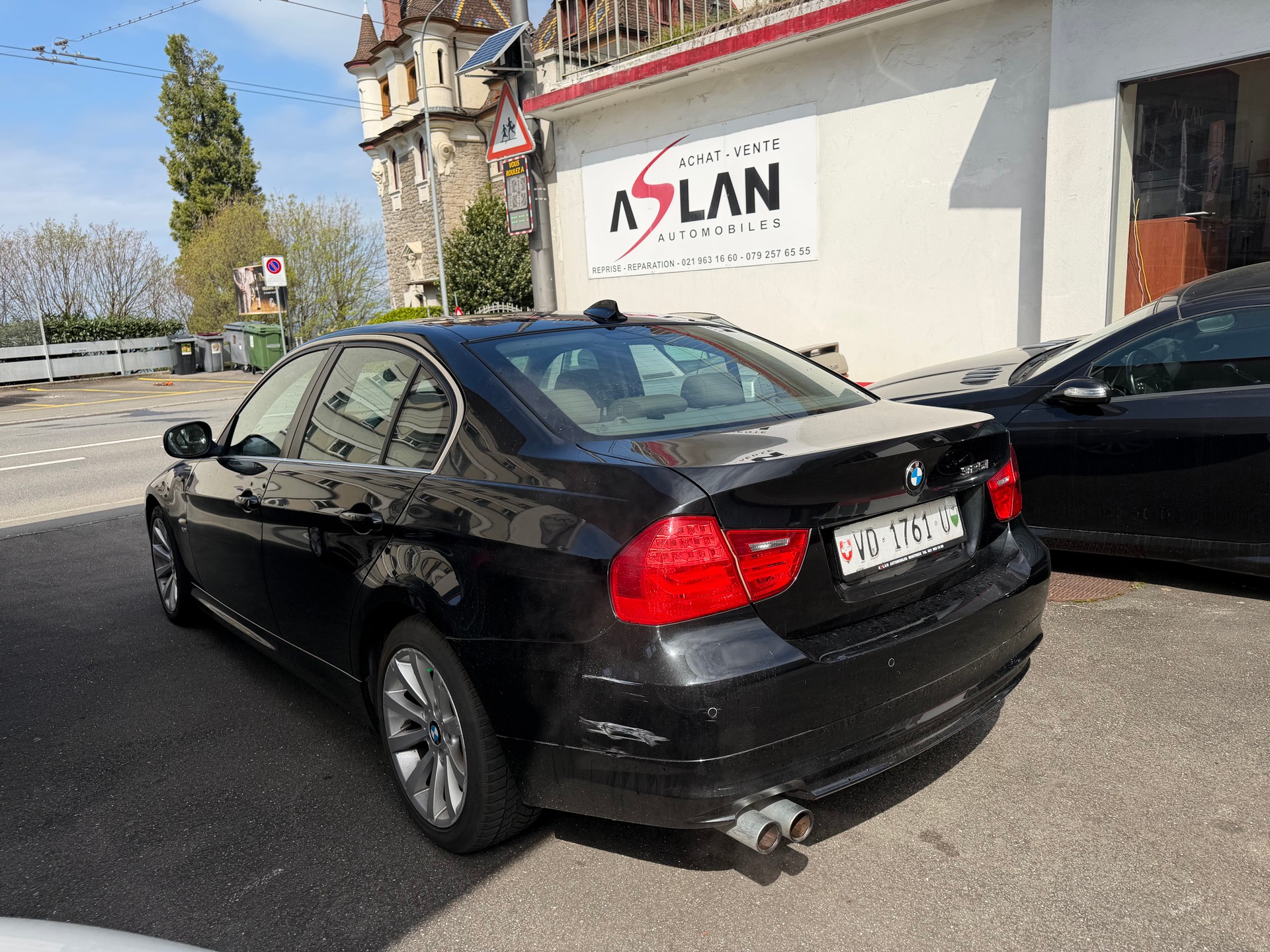 BMW 325i x-Drive Steptronic-image-5