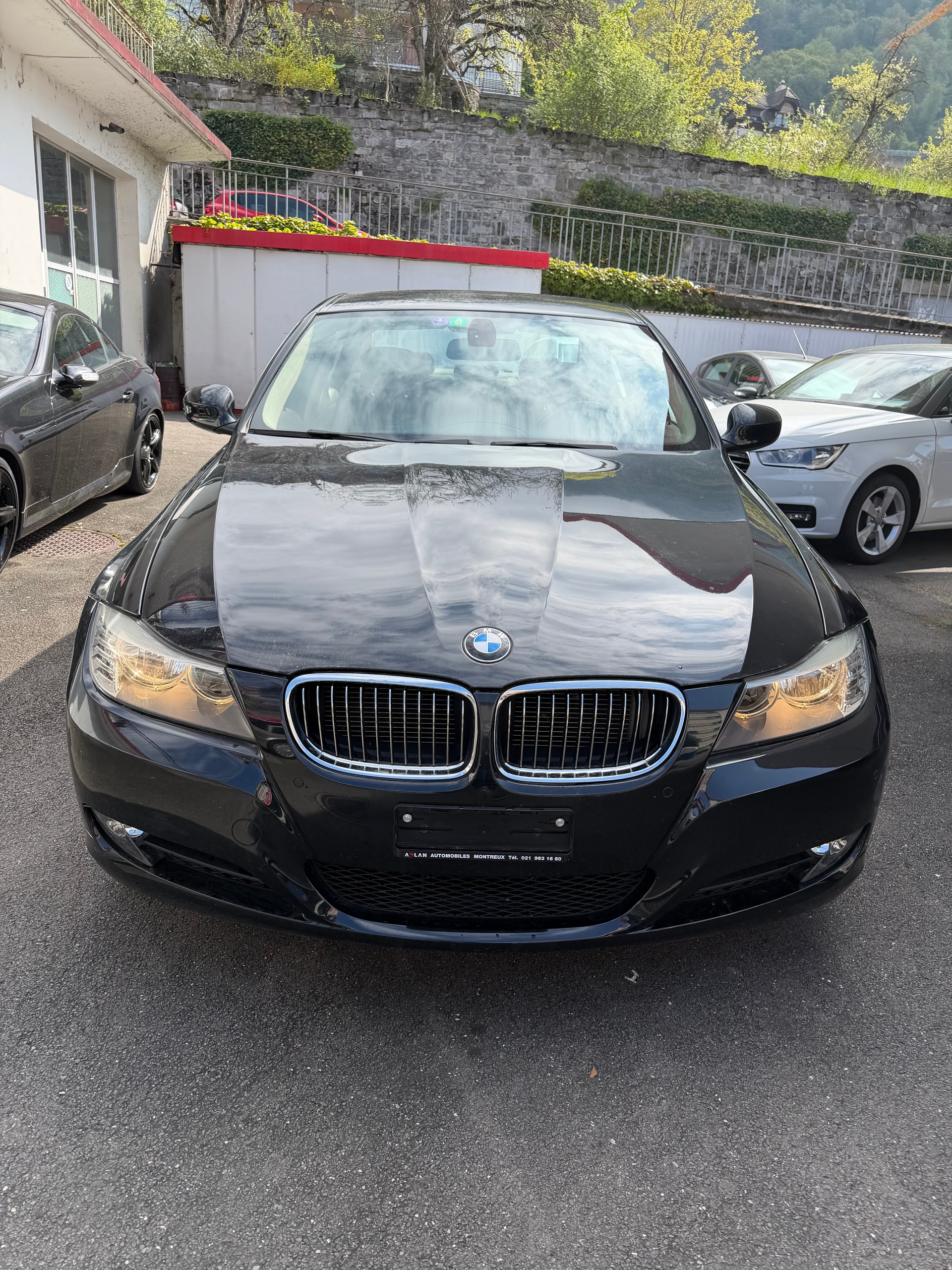 BMW 325i x-Drive Steptronic-image-2