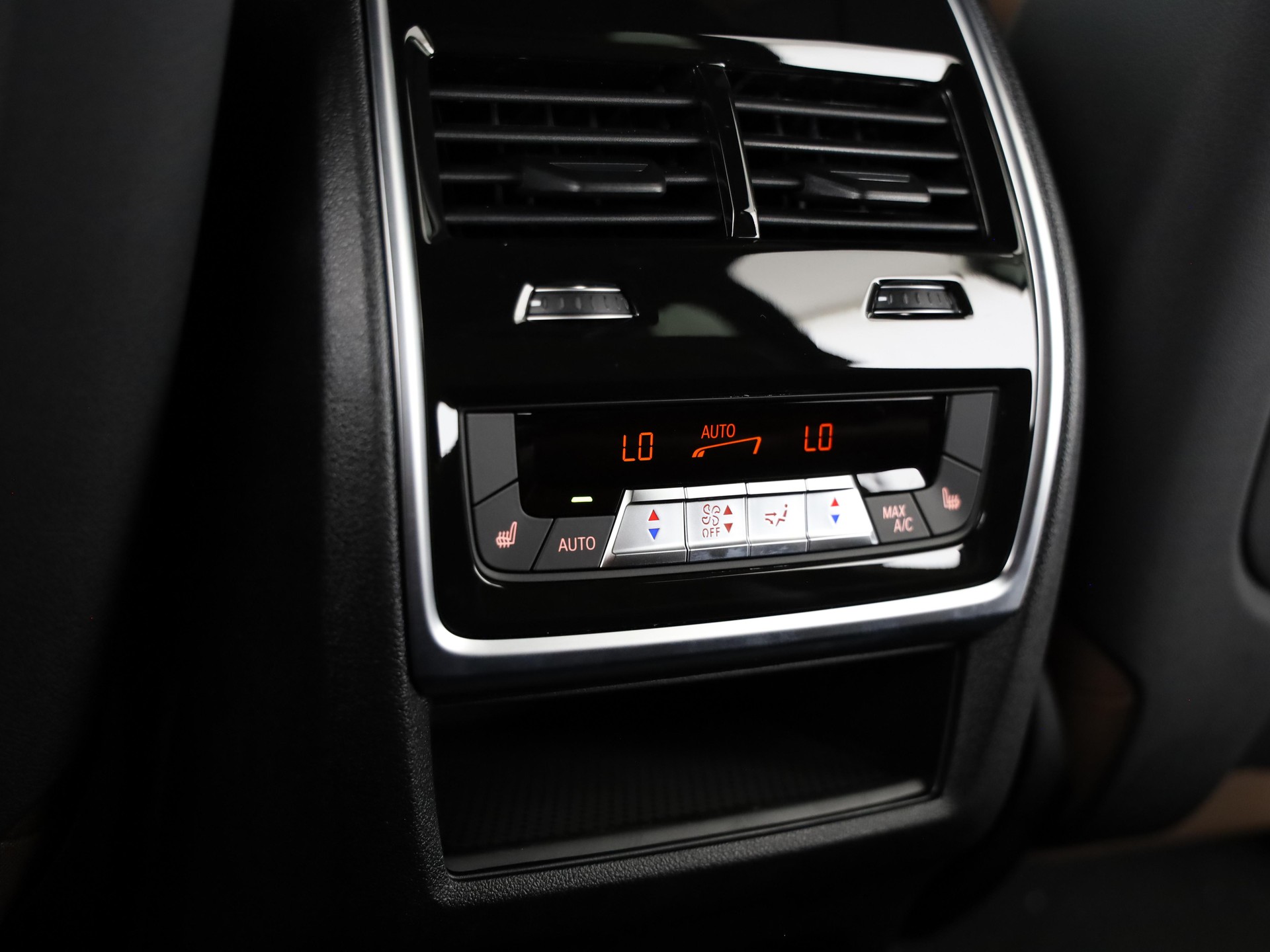 BMW X5 30d xDrive SAG-image-21