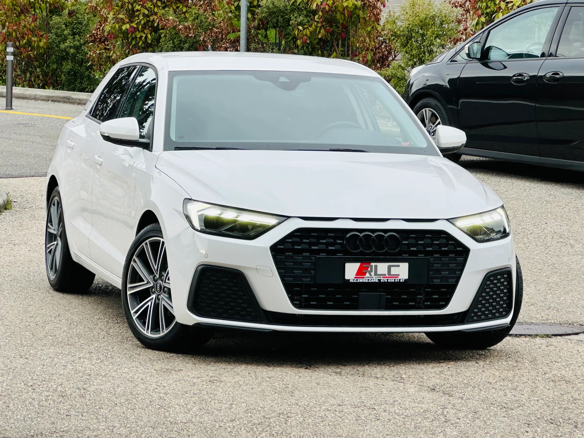 AUDI A1 Sportback 30 TFSI advanced S-tronic-image-2