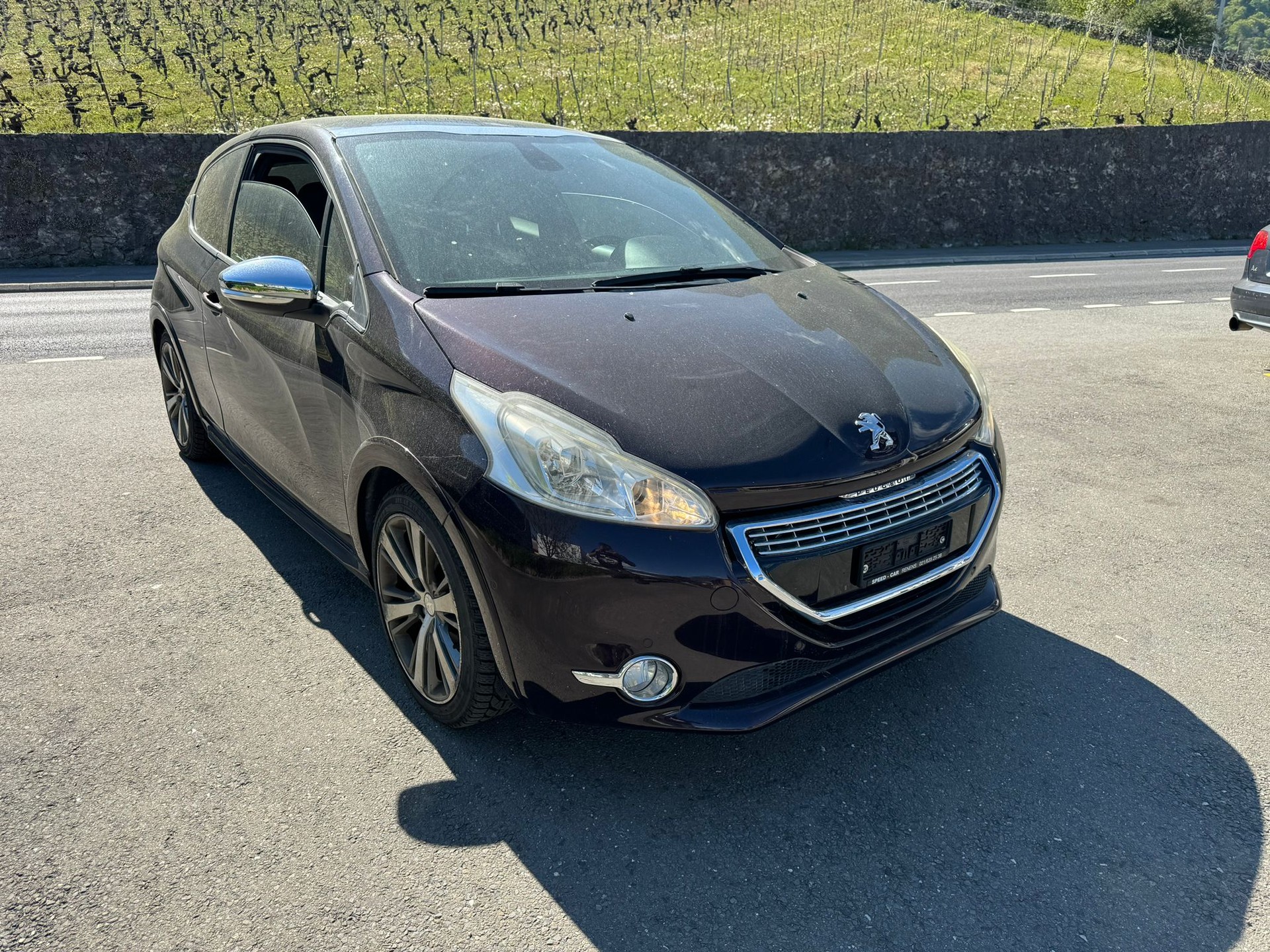 PEUGEOT 208 1.6 Turbo XY-image-0