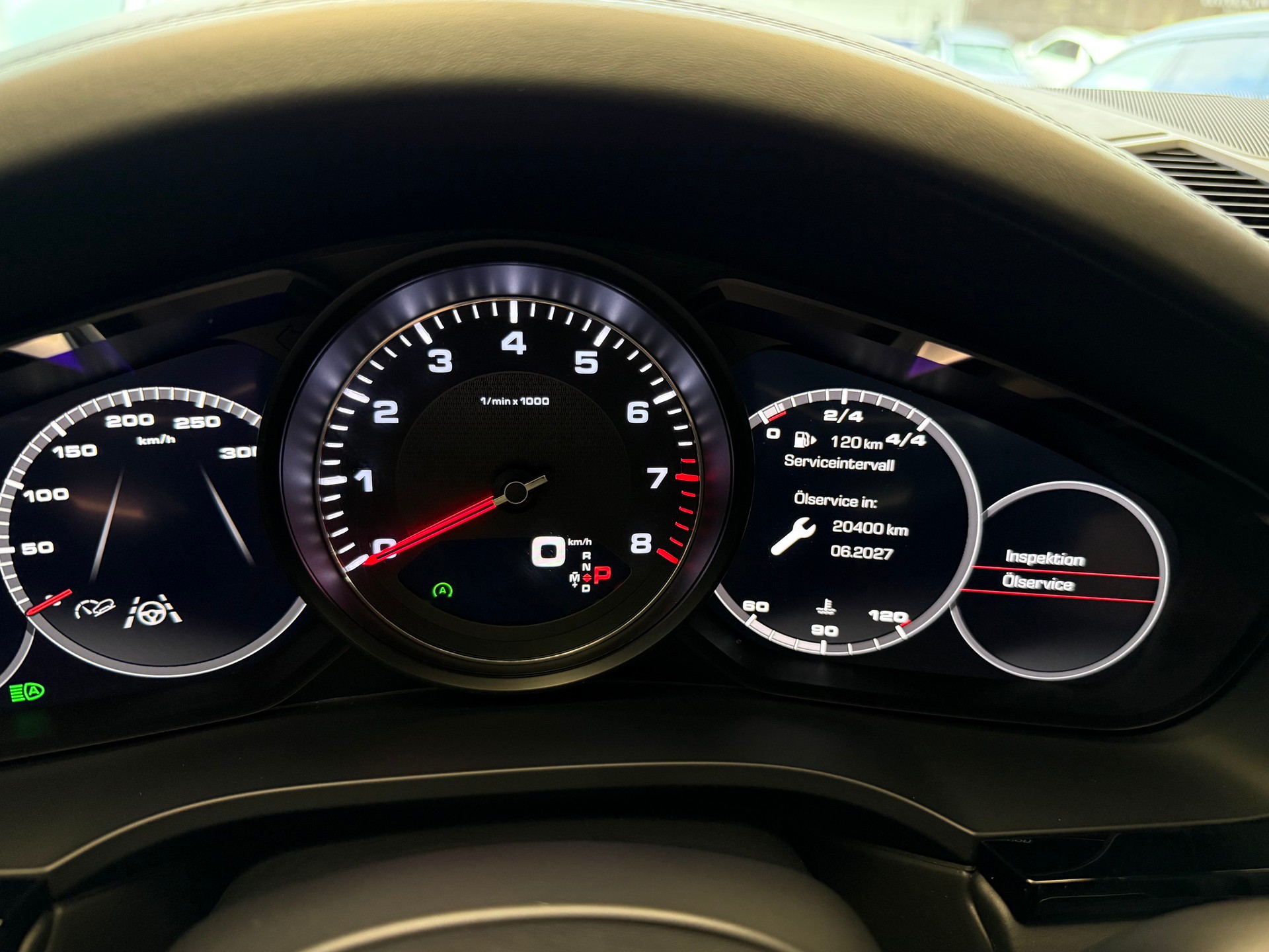 PORSCHE Cayenne S-image-23