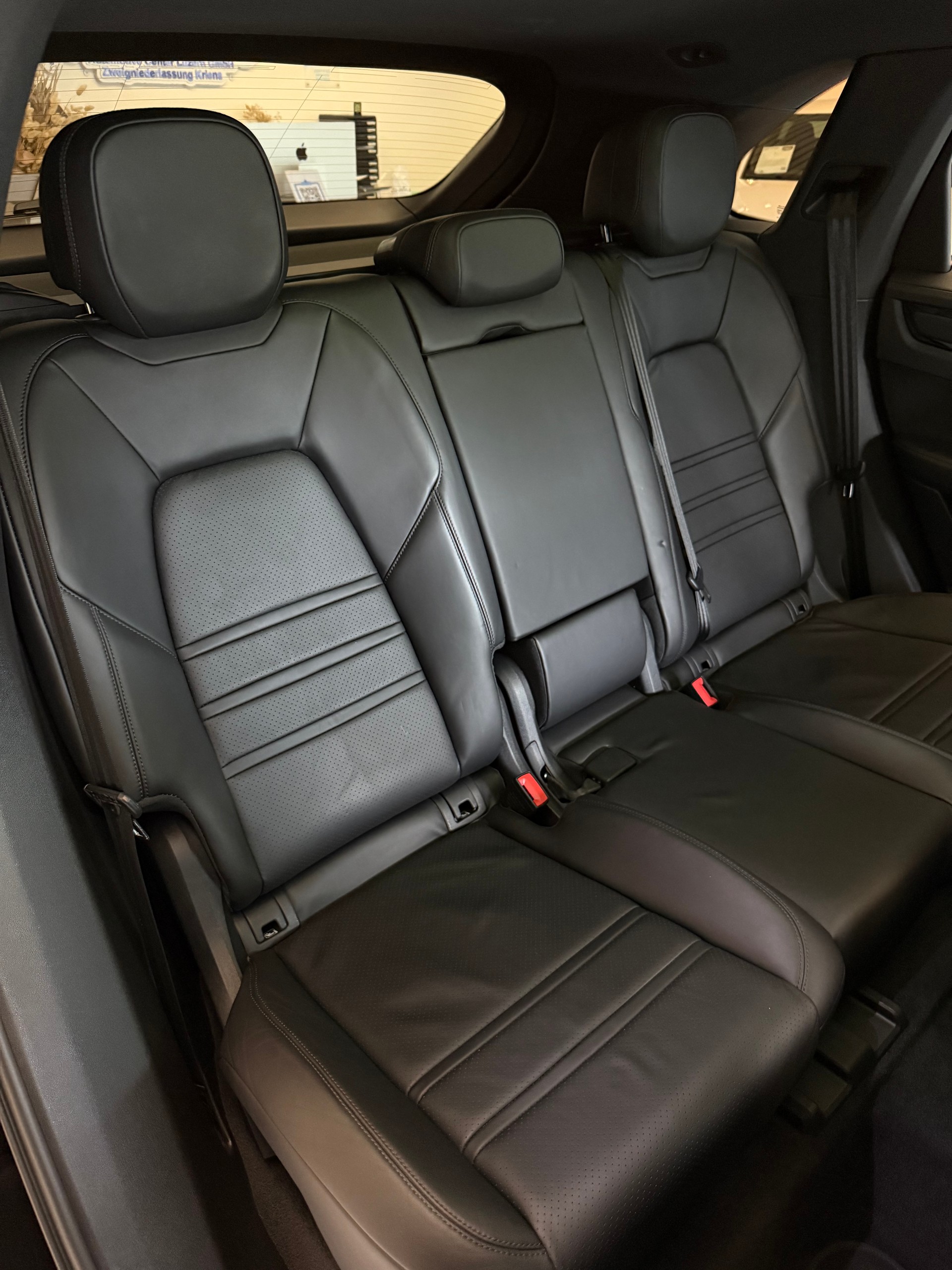PORSCHE Cayenne S-image-13