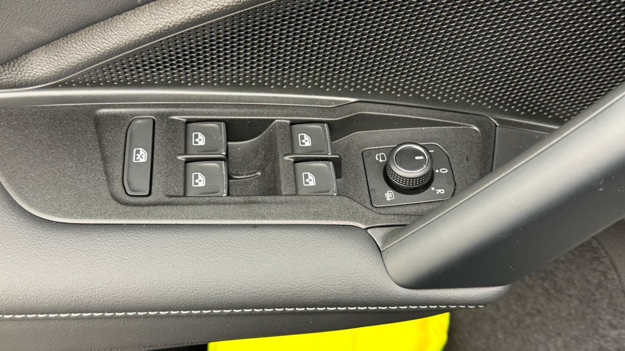 VW Tiguan 1.5 TSI evo2 eHybrid R-Line DSG-image-8