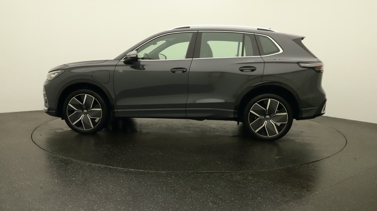 VW Tiguan 1.5 TSI evo2 eHybrid R-Line DSG-image-1