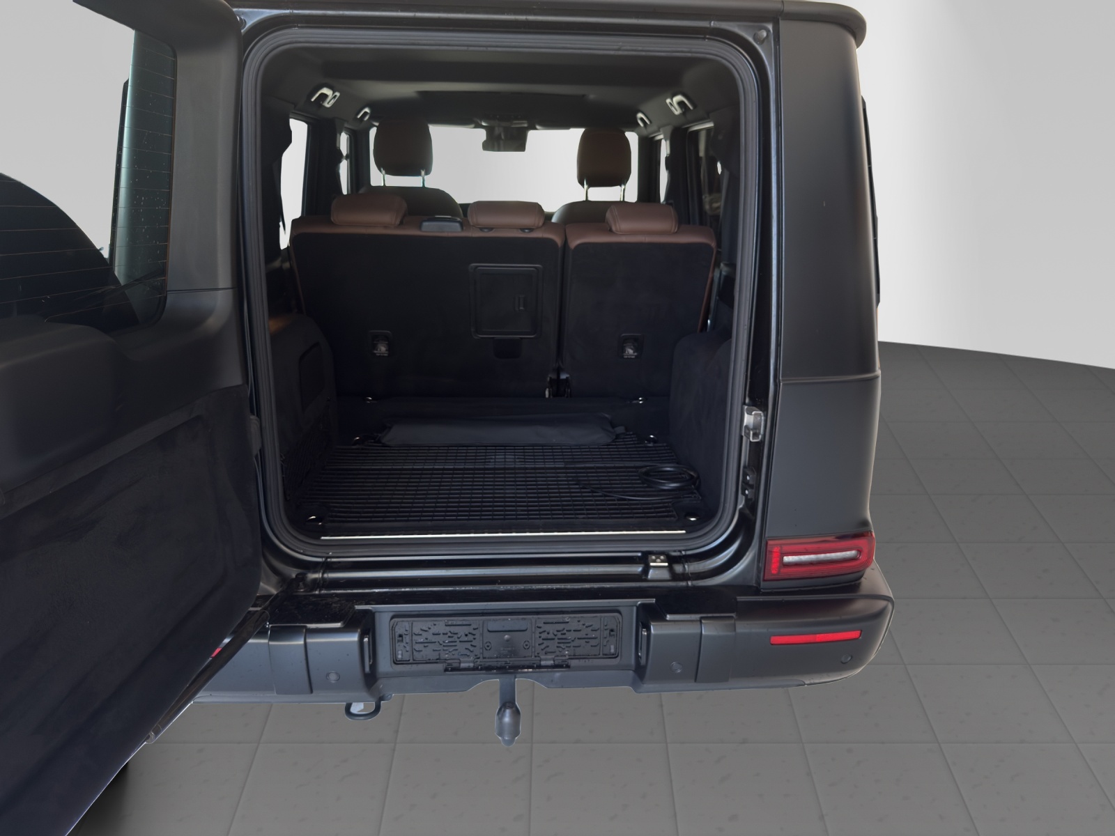 MERCEDES-BENZ G 400 d AMG Line 9G-Tronic, 8-fach bereift-image-10