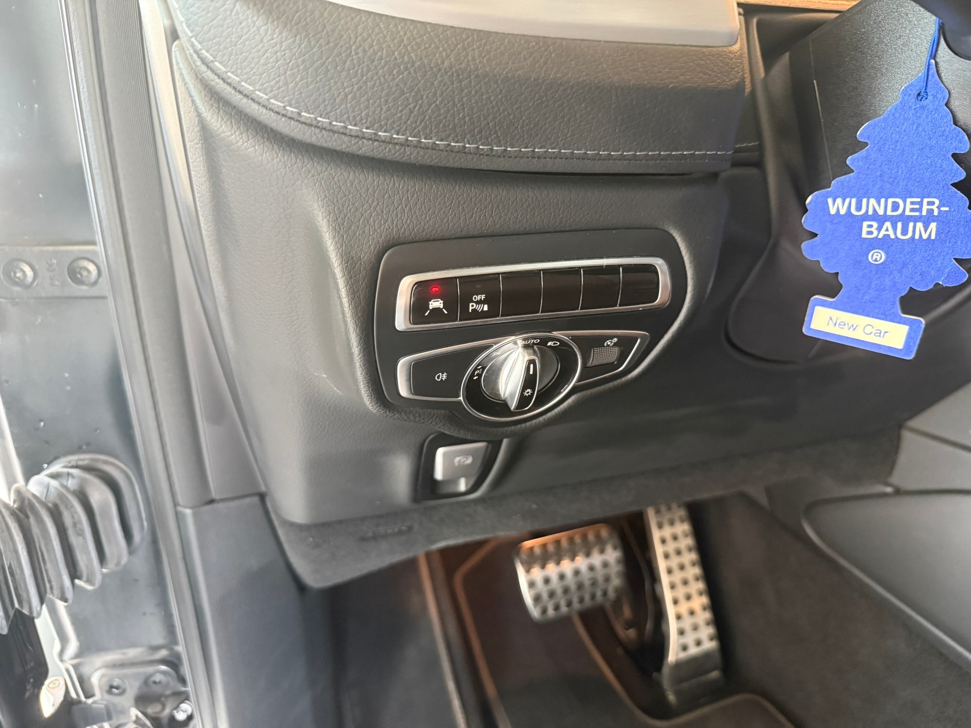 MERCEDES-BENZ G 400 d AMG Line 9G-Tronic, 8-fach bereift-image-15