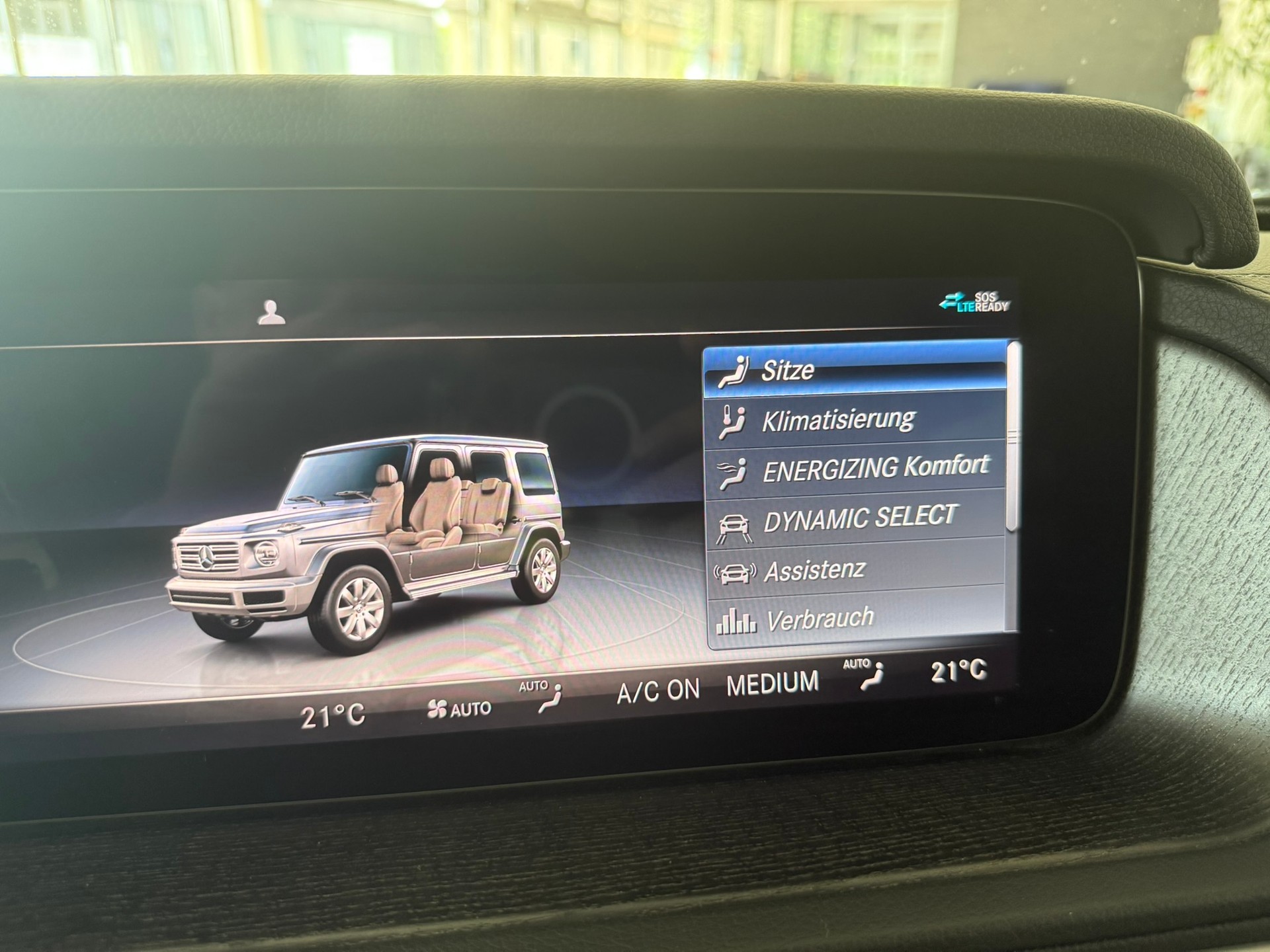 MERCEDES-BENZ G 400 d AMG Line 9G-Tronic, 8-fach bereift-image-21