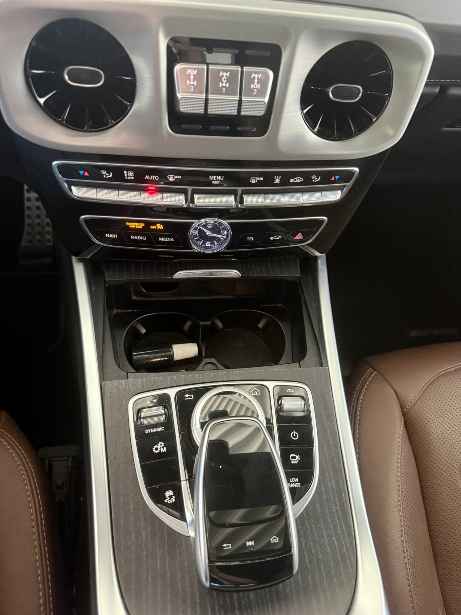 MERCEDES-BENZ G 400 d AMG Line 9G-Tronic, 8-fach bereift-image-23