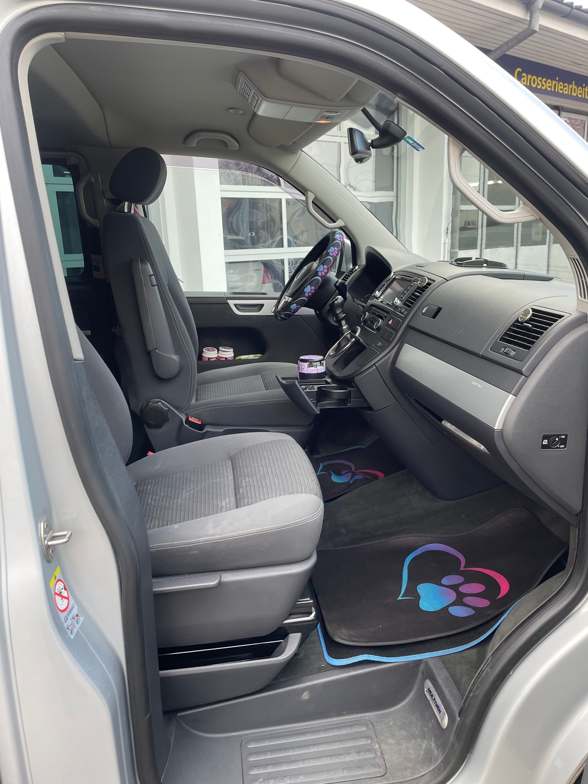 VW T5 Multivan 2.0 TDI CR Comfortline-image-6