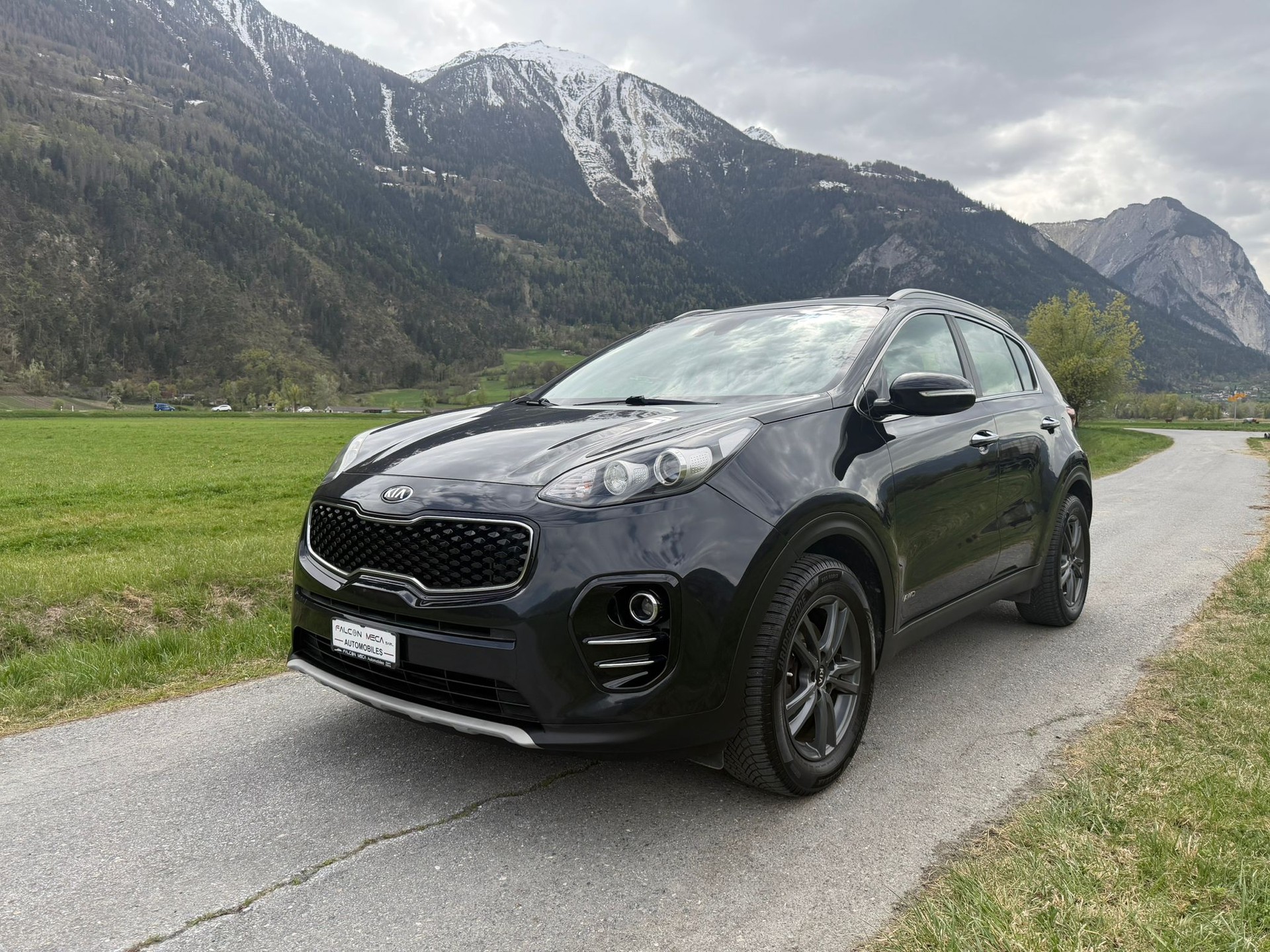 KIA Sportage 1.6 T-GDi Swiss City Line 4WD Automat-showroom-element-2