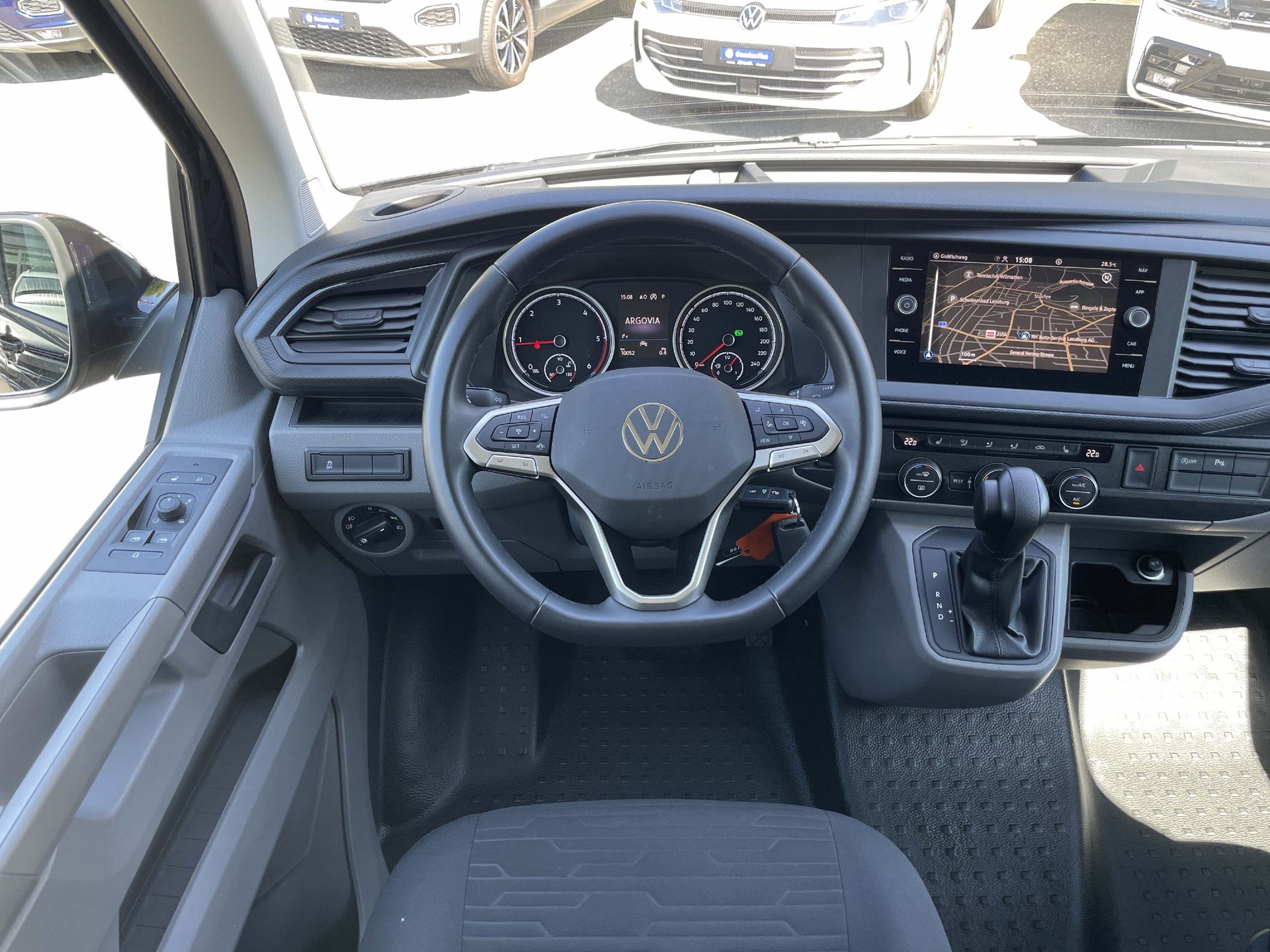 VW T6.1 Caravelle 3000 2.0 TDI 150 Comfortline DSG 4m-image-11