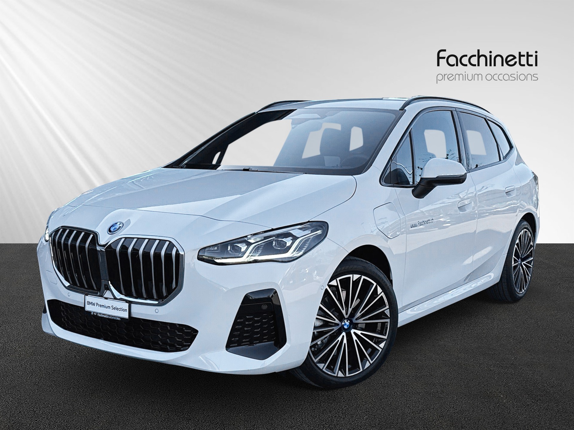BMW 230e xDrive Active Tourer M Sport-image-0