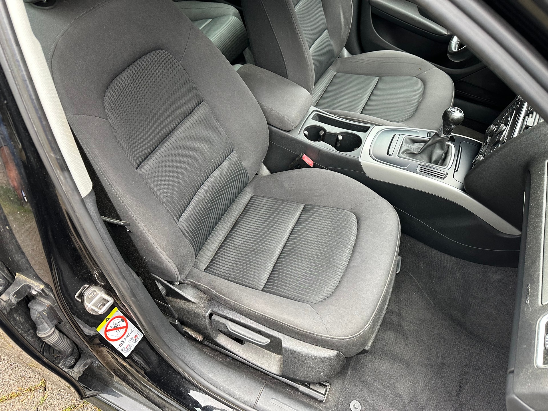 AUDI A4 Avant 1.8 TFSI FIXPREIS-image-12