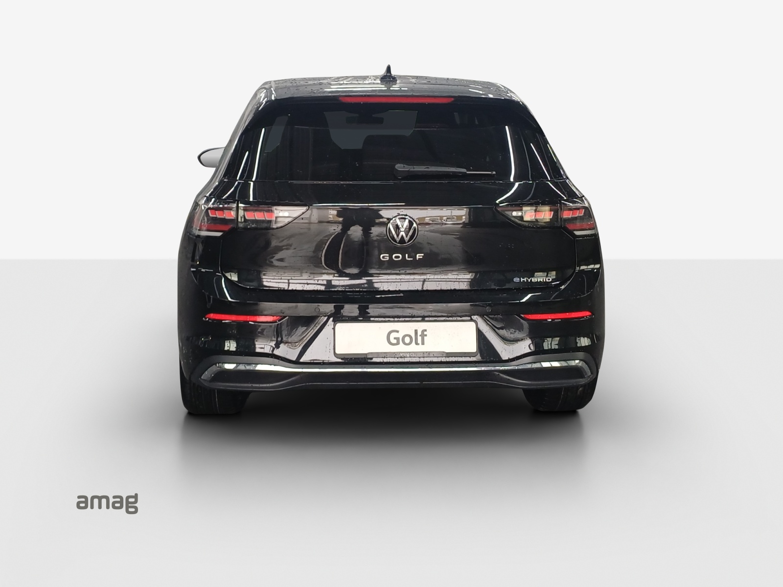 VW Golf 1.5 TSI PHEV Style-image-3