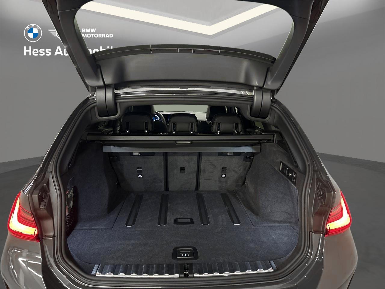 BMW 330i xDrive Touring M Sport-image-7