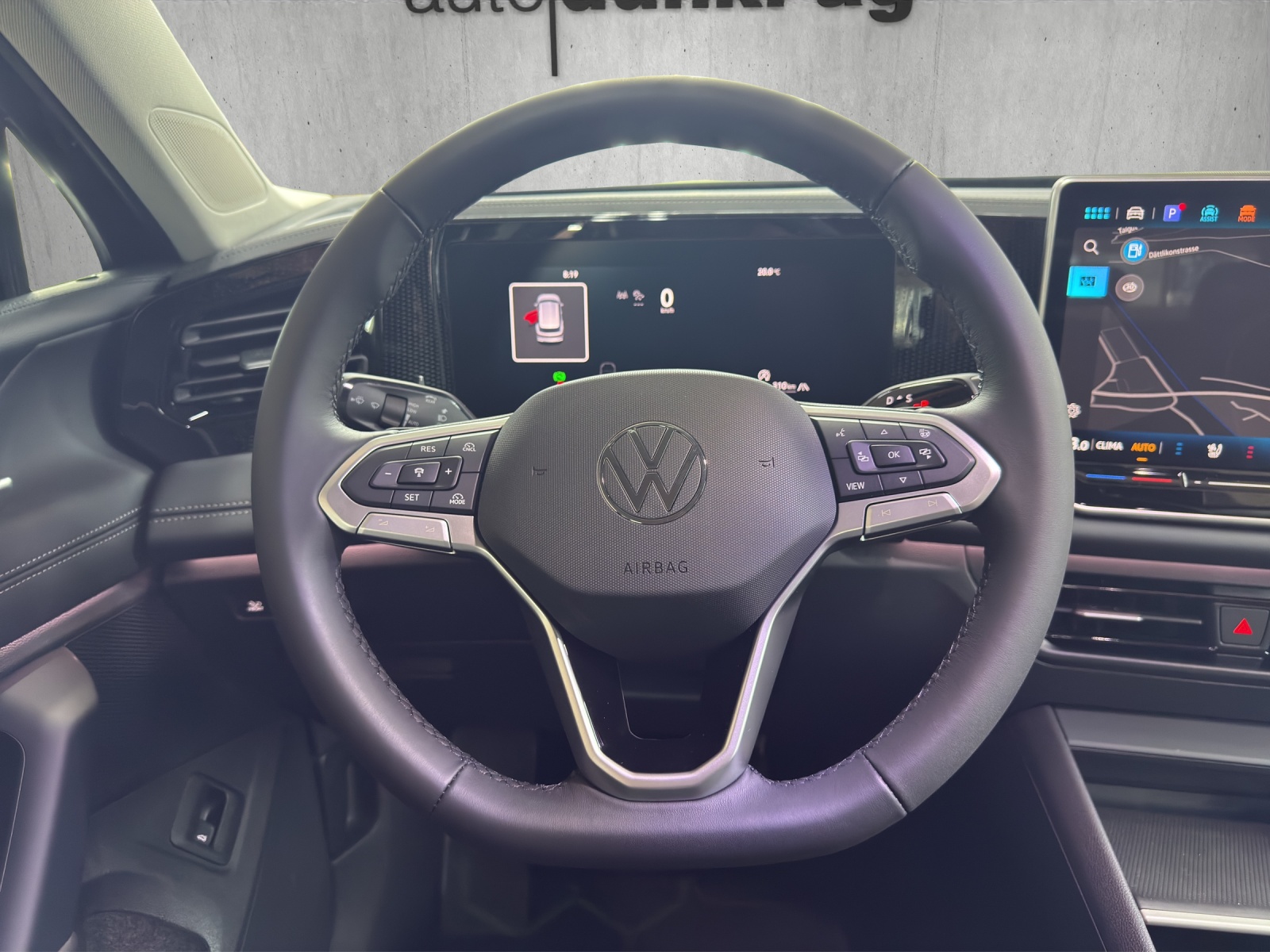 VW Tiguan 2.0 TSI DSG United 4Motion-image-10