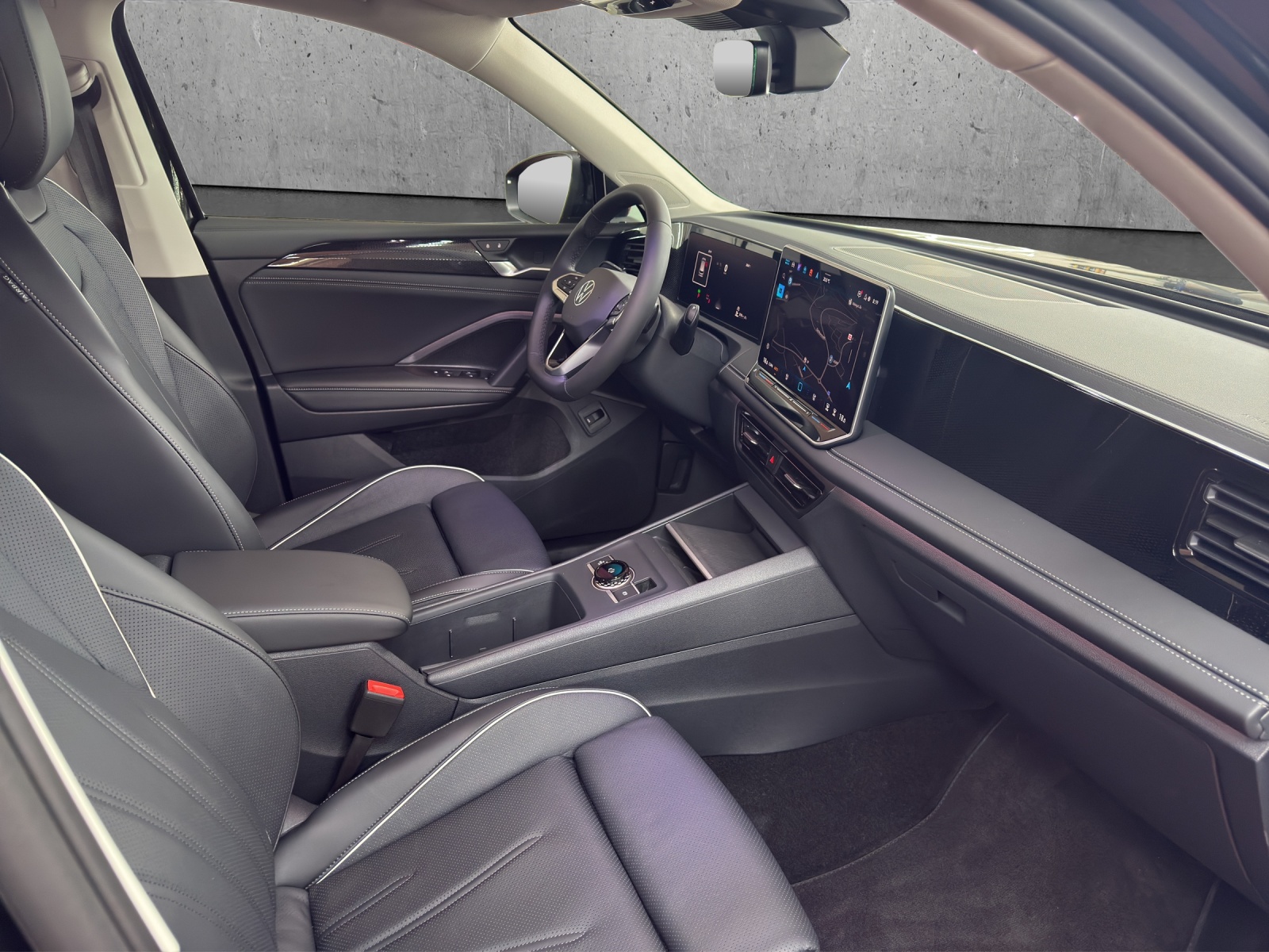 VW Tiguan 2.0 TSI DSG United 4Motion-image-7