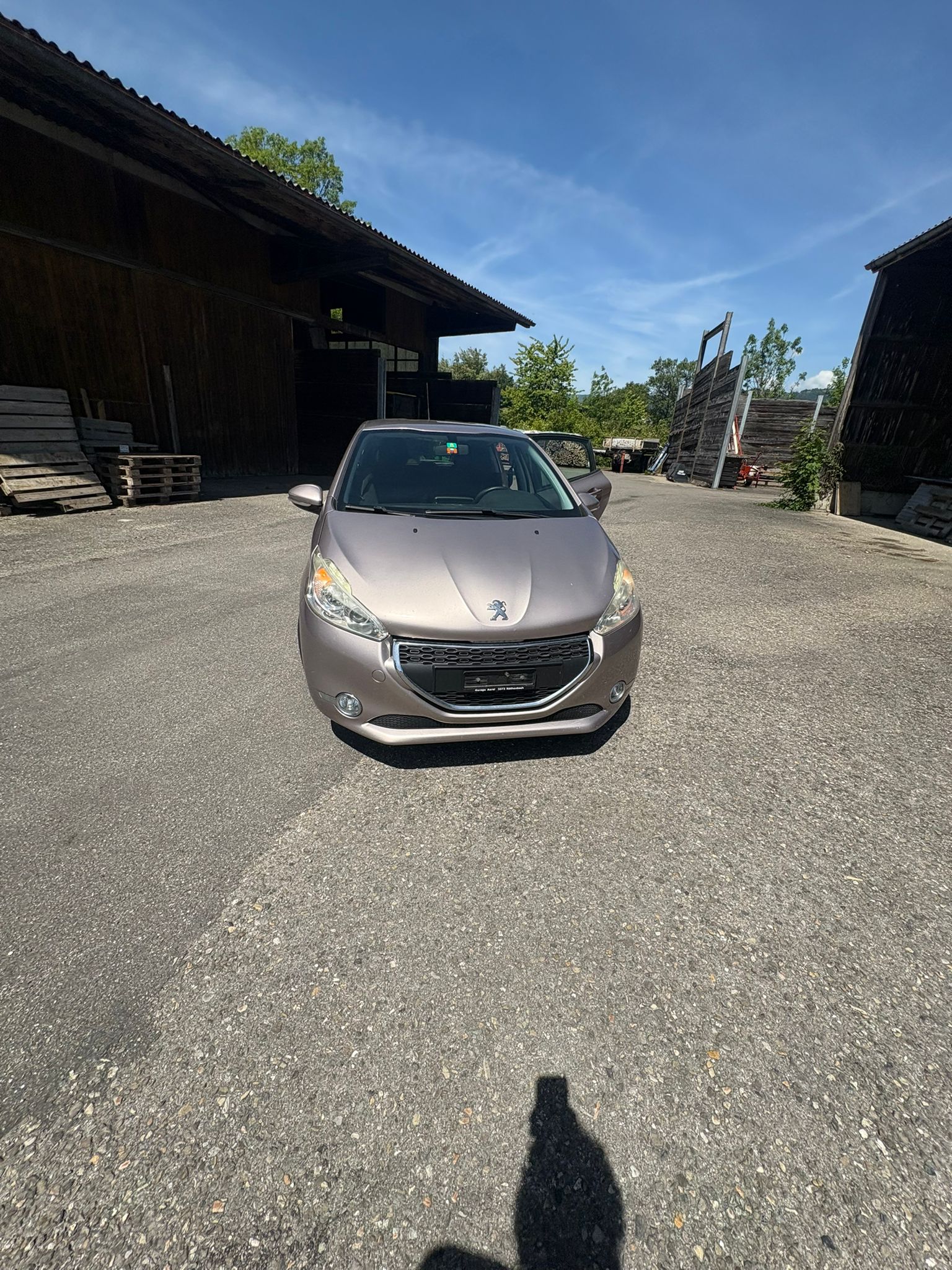 PEUGEOT 208 1.4 VTI Active-image-6