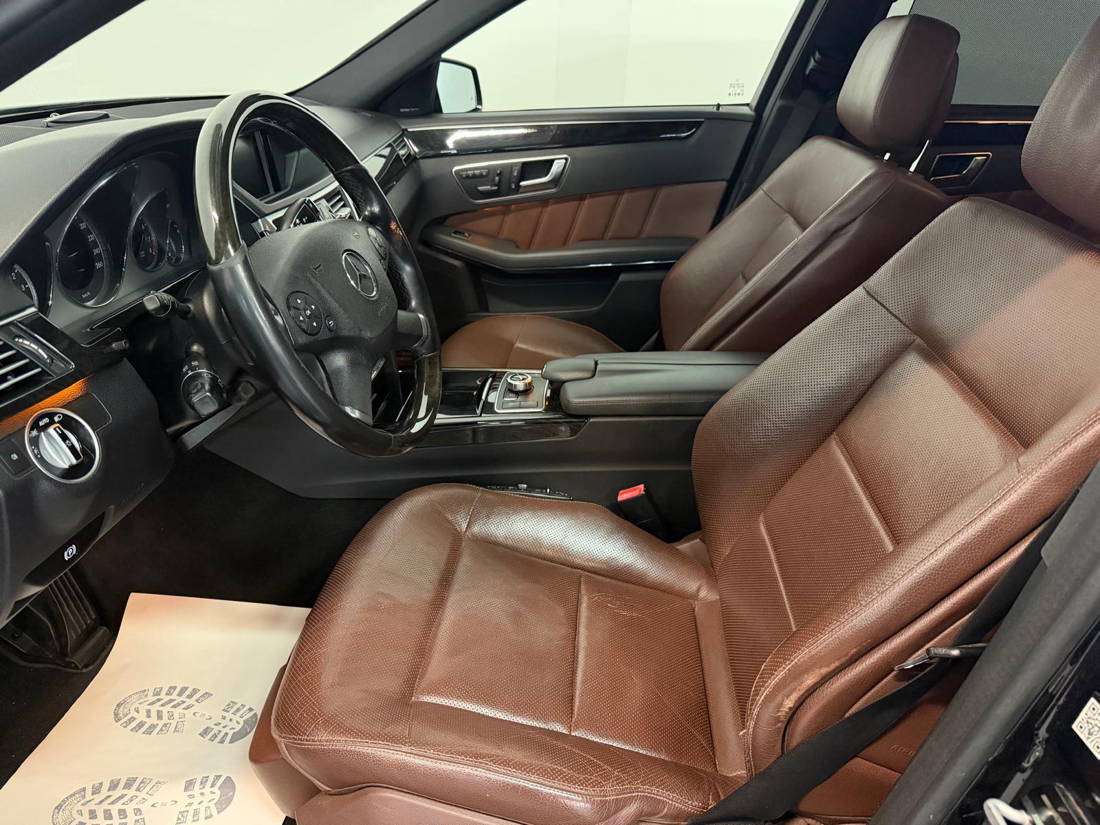 MERCEDES-BENZ E 500 CGI BlueEff. Avantgarde 4Matic 7G-Tronic-image-13