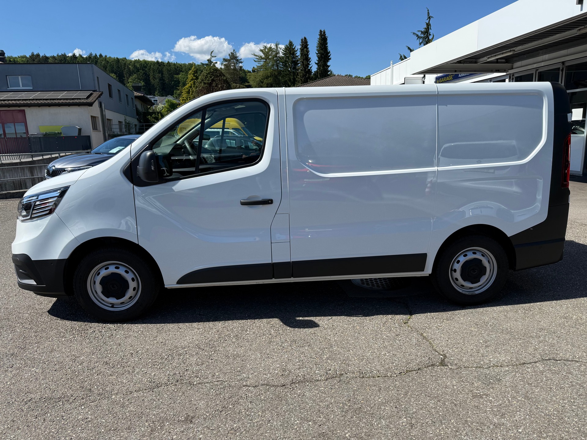 RENAULT Trafic 2.0 Blue dCi 150 Advance L1H1 EDC EN-showroom-element-2