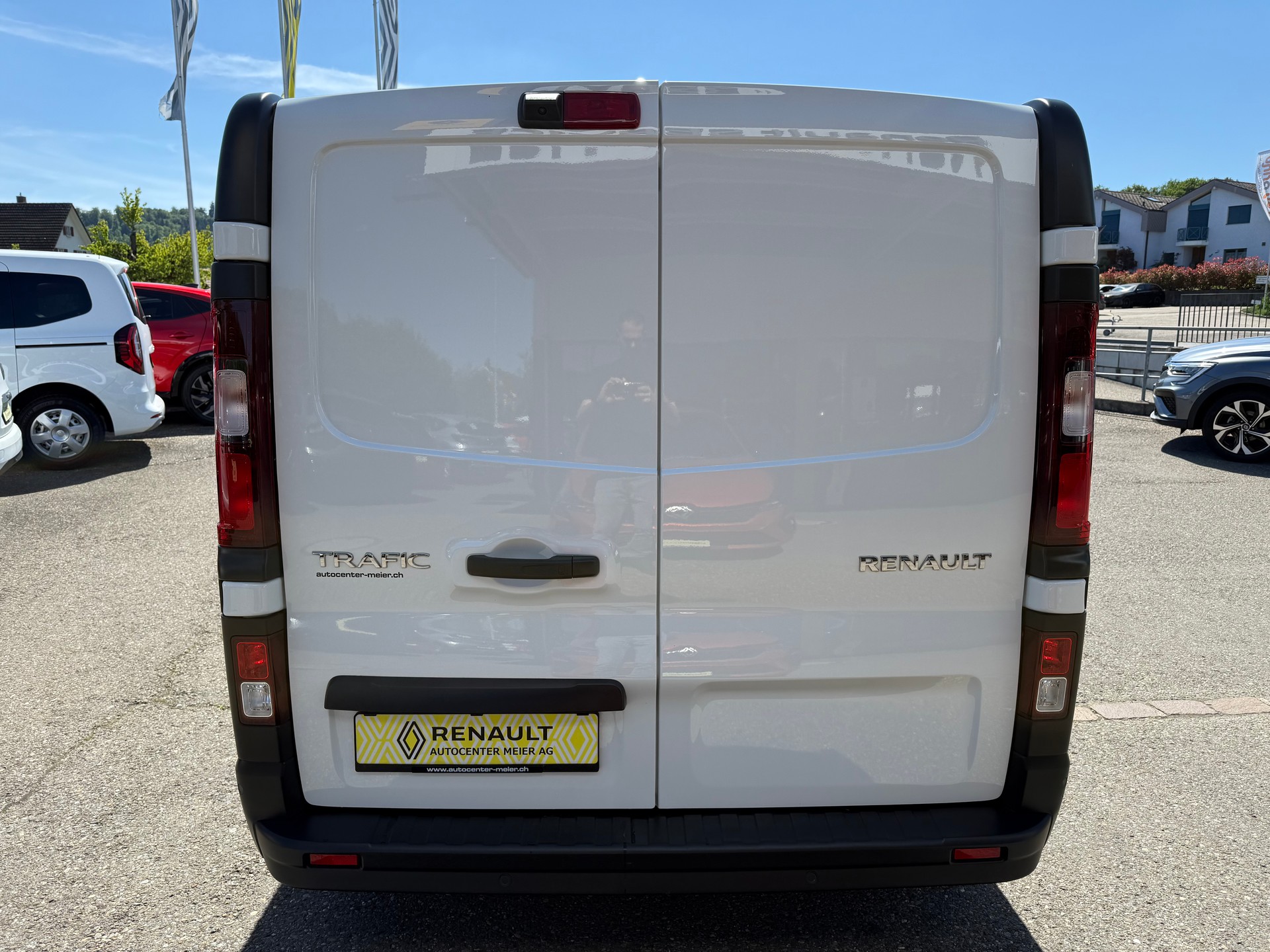 RENAULT Trafic 2.0 Blue dCi 150 Advance L1H1 EDC EN-image-4