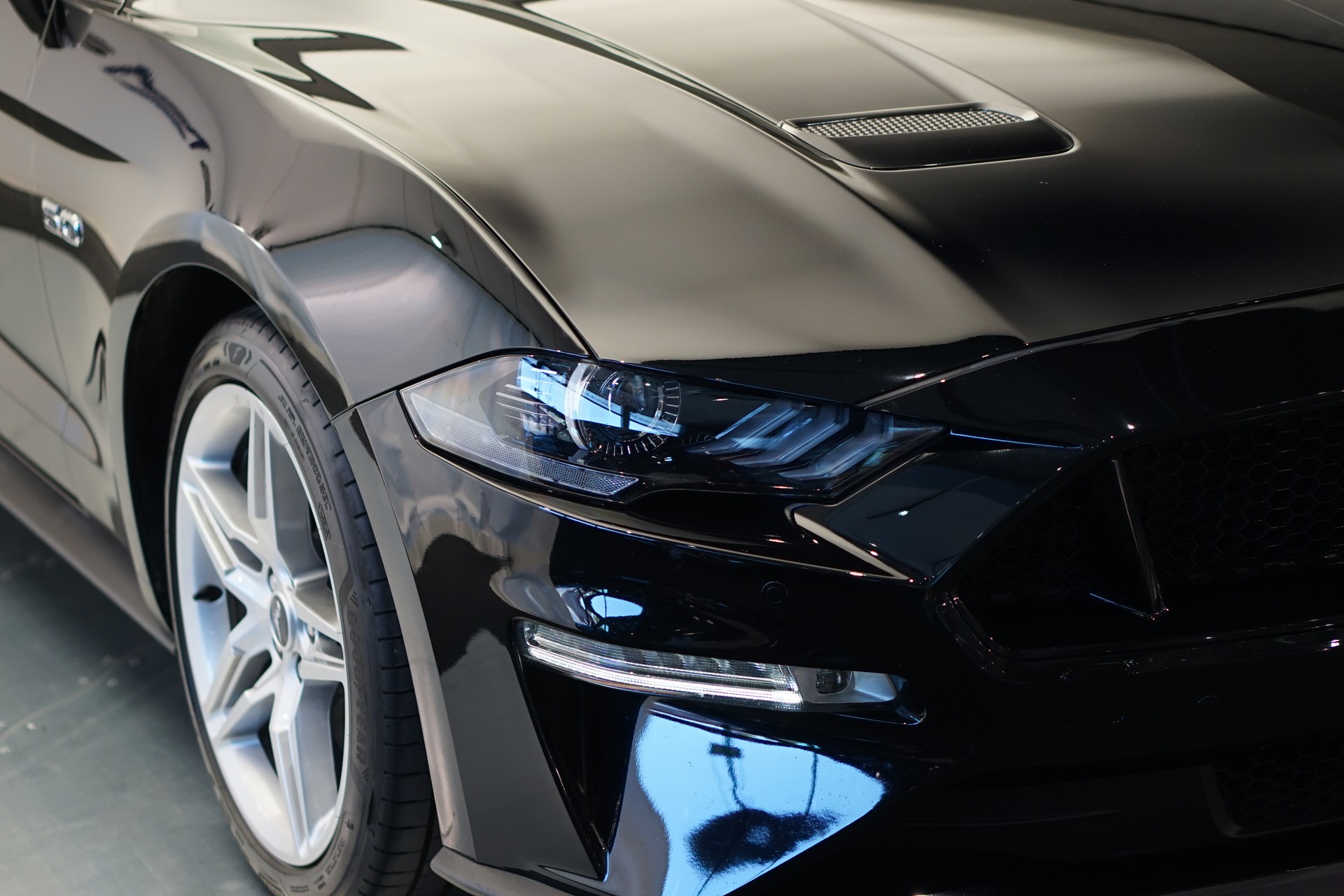 FORD Mustang Convertible 5.0 V8 GT Automat *CH-Fahrzeug*-image-41