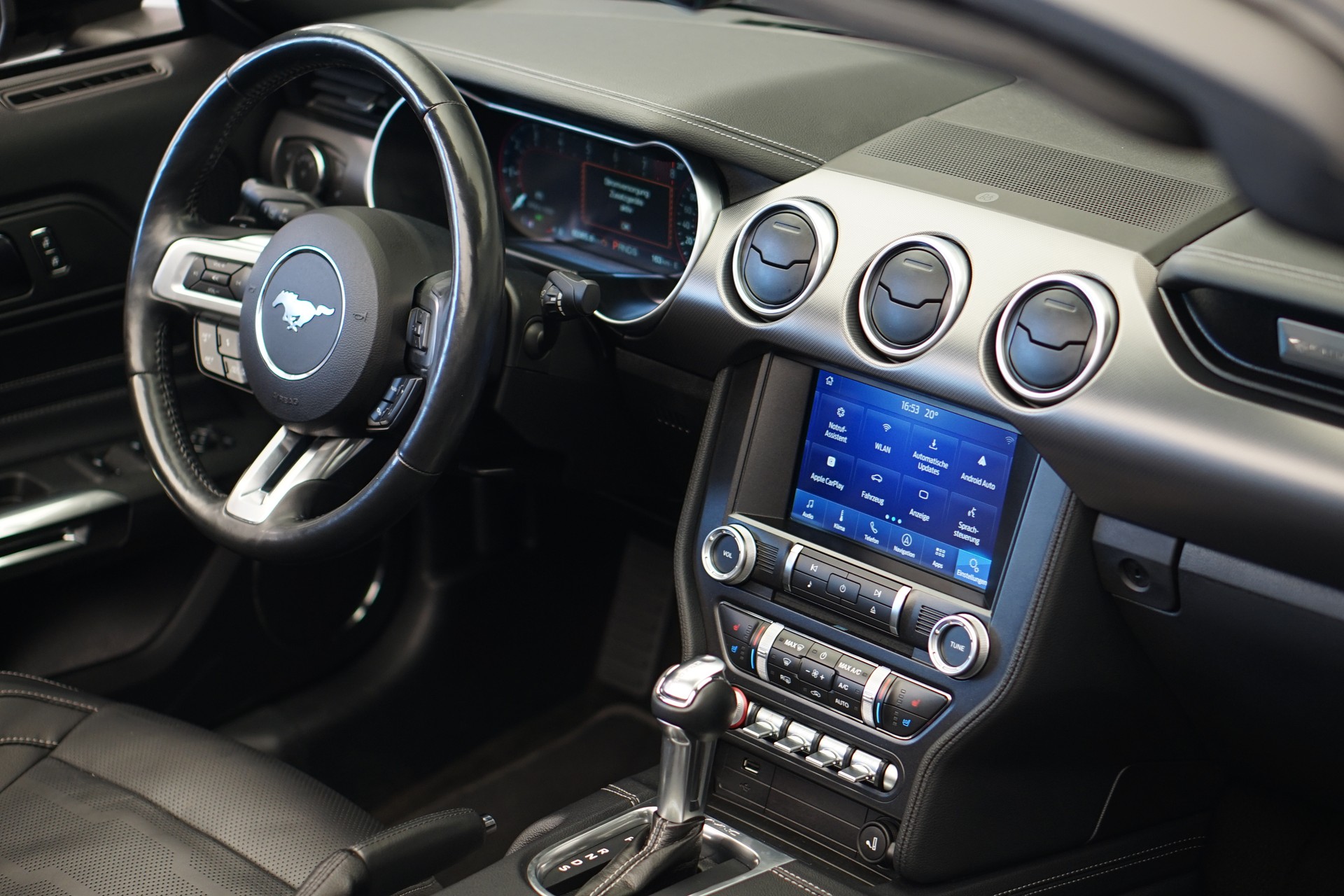 FORD Mustang Convertible 5.0 V8 GT Automat *CH-Fahrzeug*-image-33