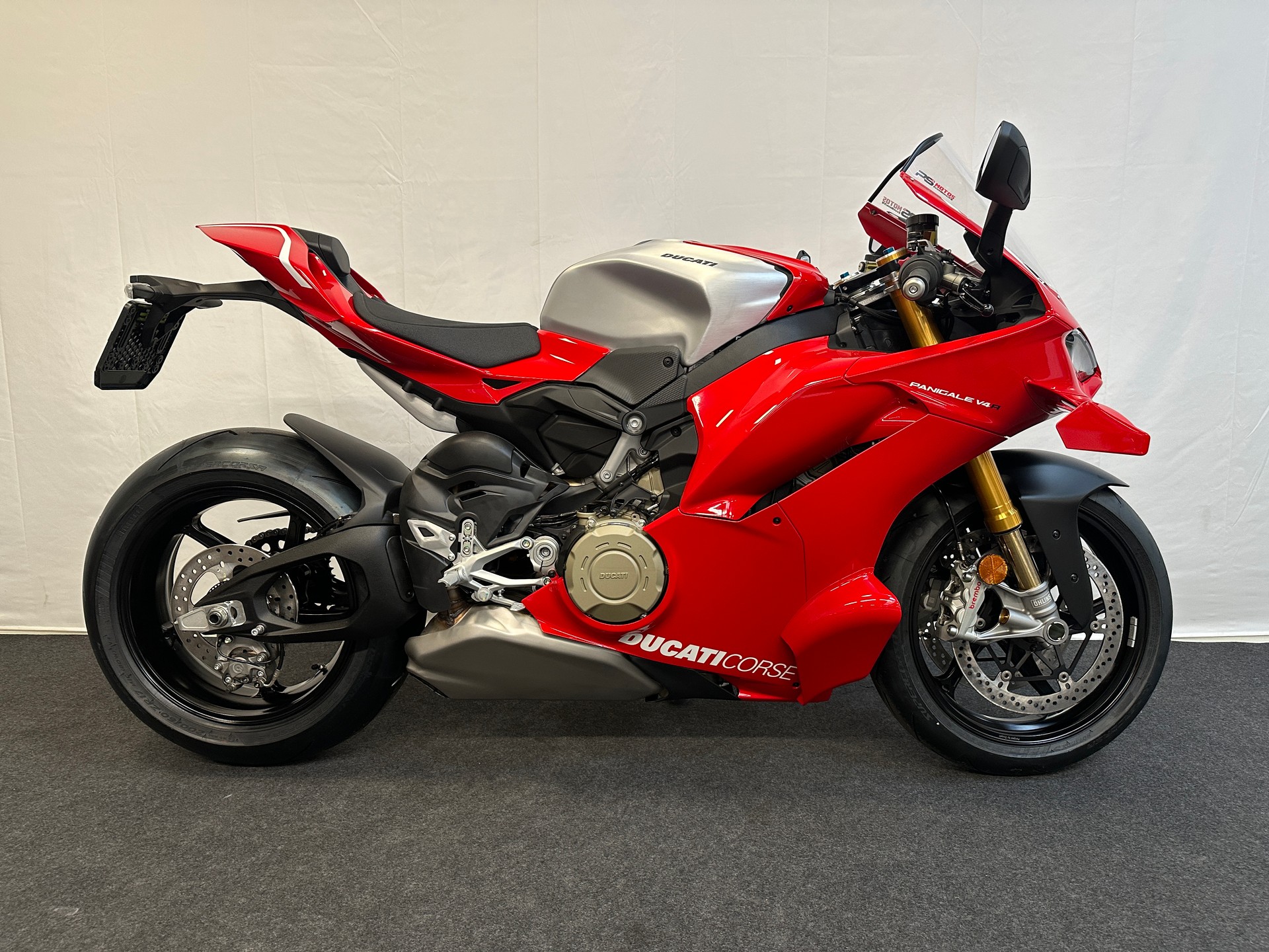 DUCATI Panigale V4 R-showroom-element-1