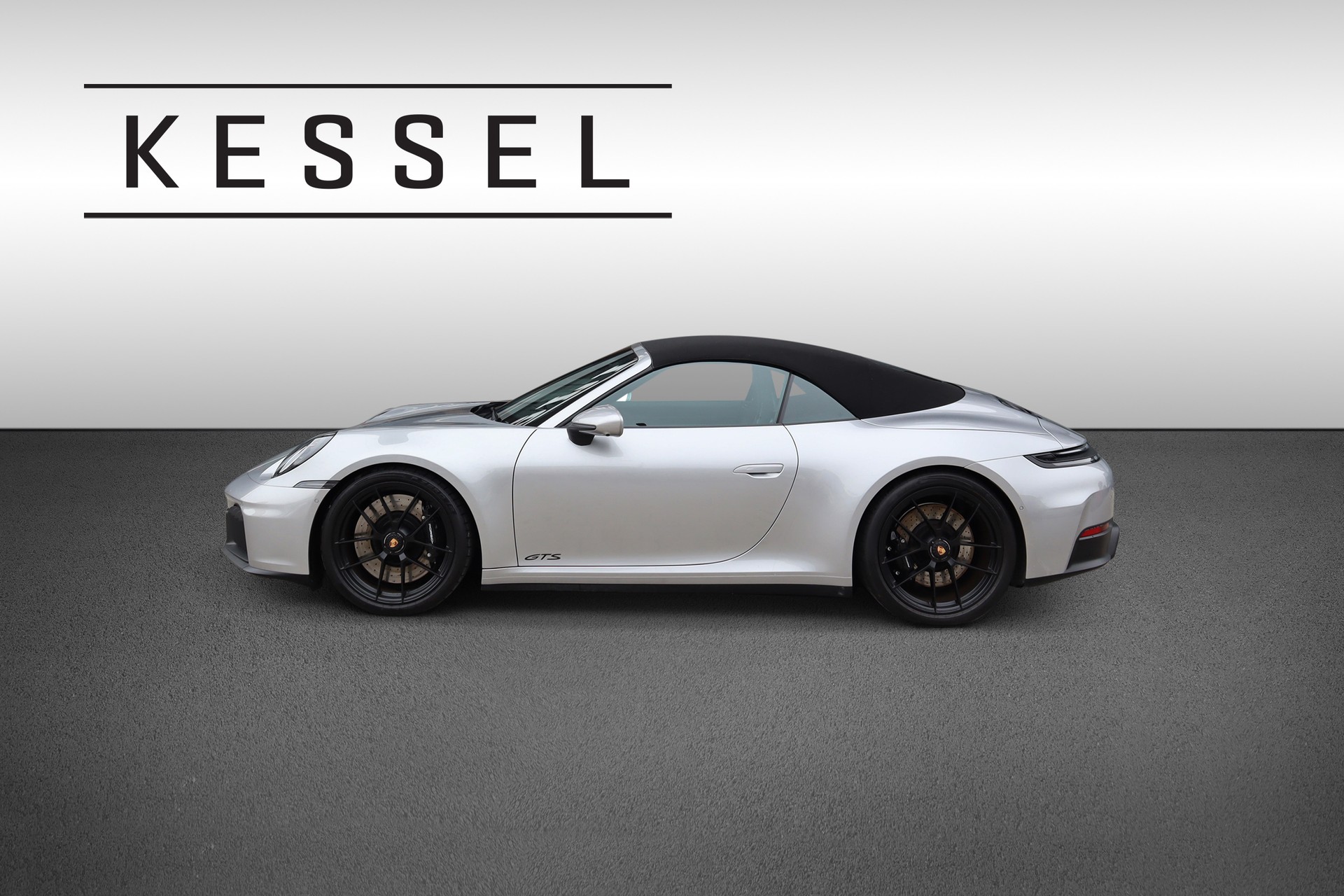 PORSCHE 911 Carrera 4 Cabriolet GTS PDK-image-3