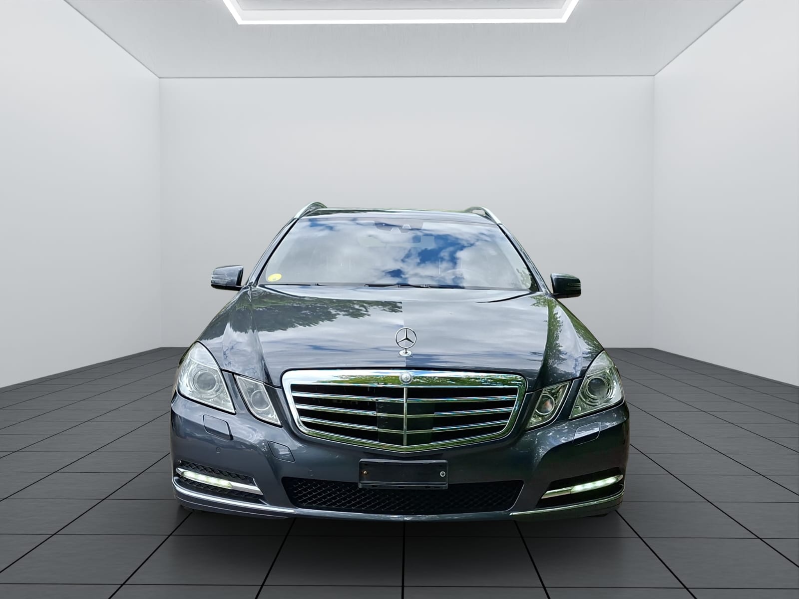 MERCEDES-BENZ E 350 CDI BlueEfficiency 4Matic 7G-Tronic-image-1