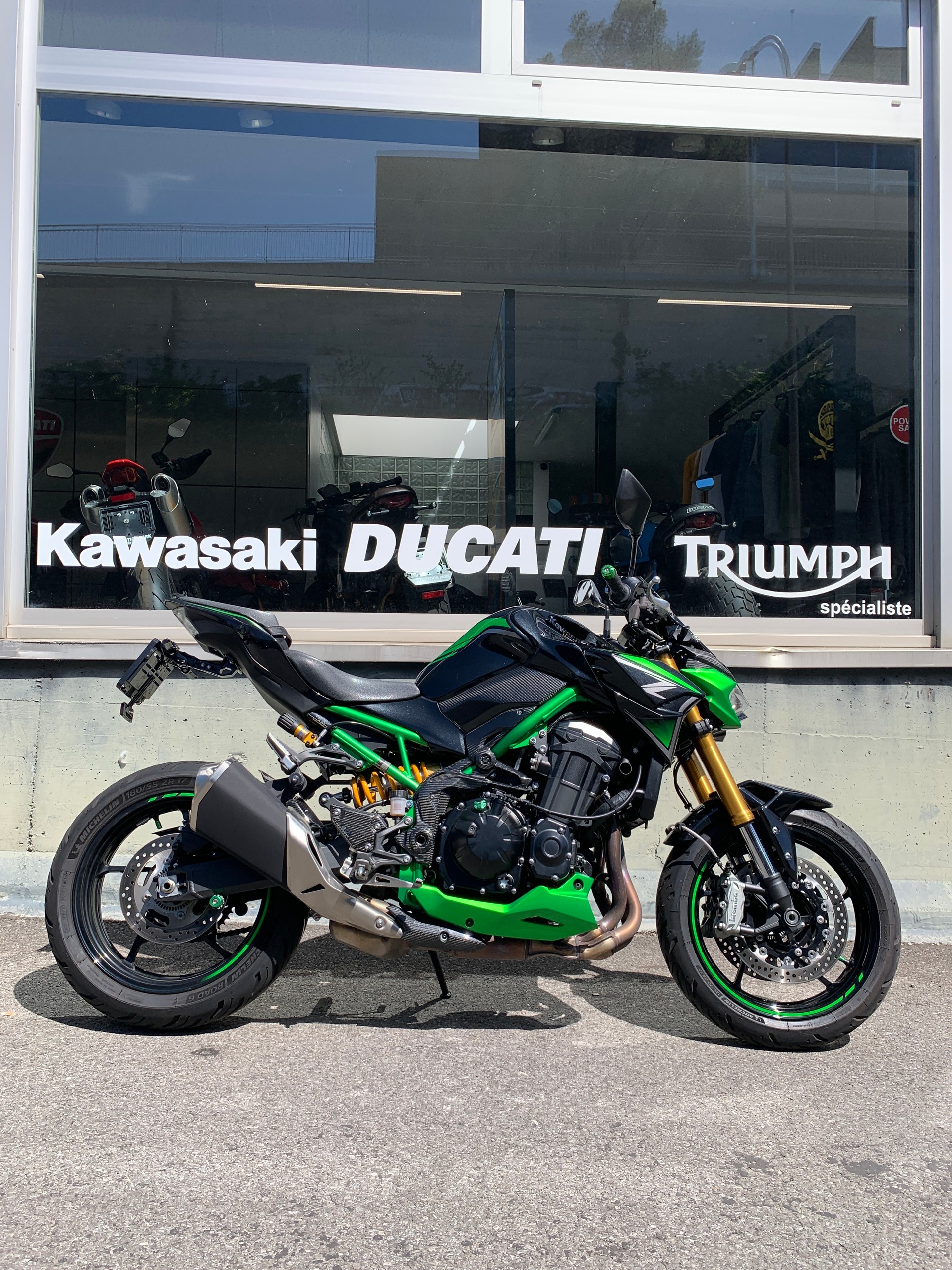 KAWASAKI Z 900