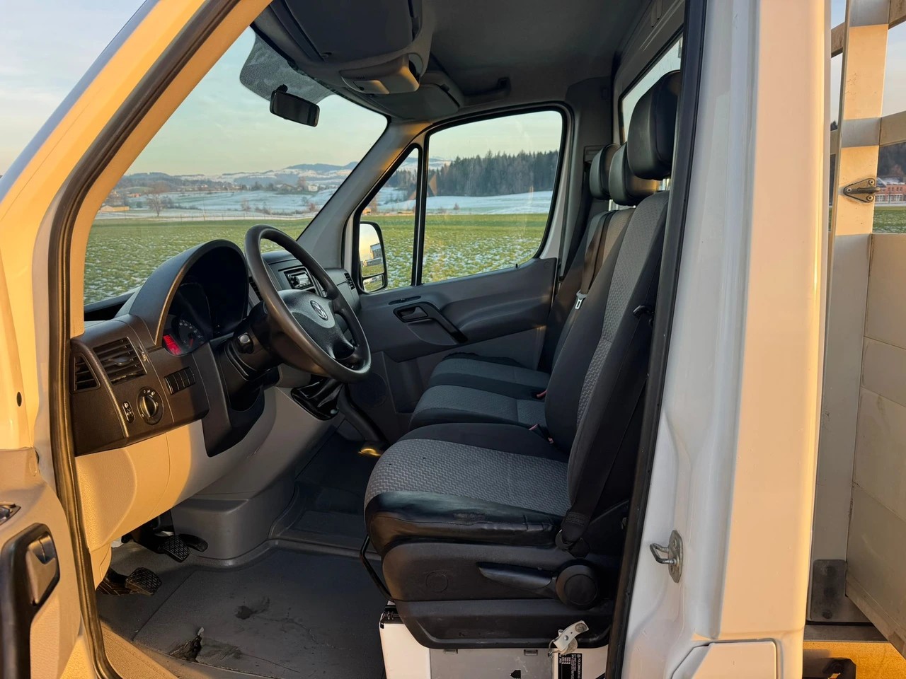VW Crafter 35 2.0 TDI CR Kipper mit 3.5t Anhängelast-image-8