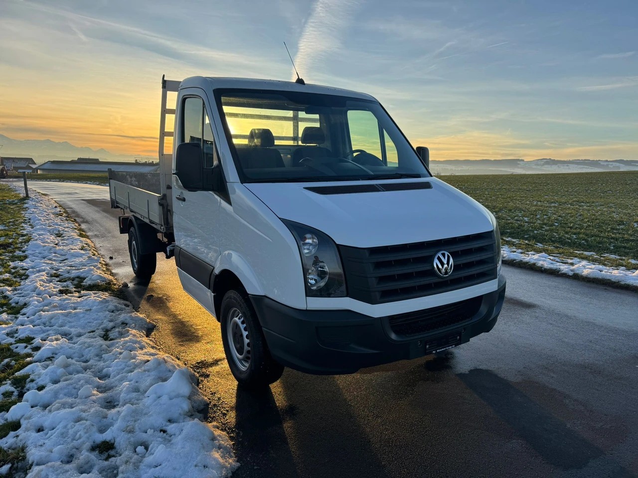 VW Crafter 35 2.0 TDI CR Kipper mit 3.5t Anhängelast-image-3