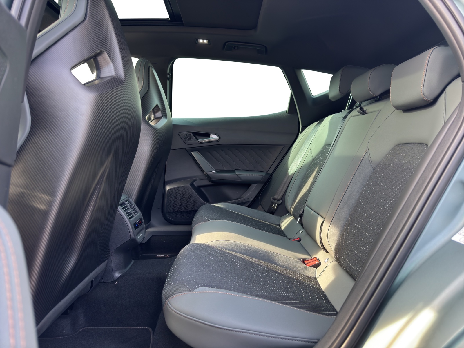CUPRA Formentor 2.5 TSI VZ5 Prime Edition 4Drive DSG-image-9
