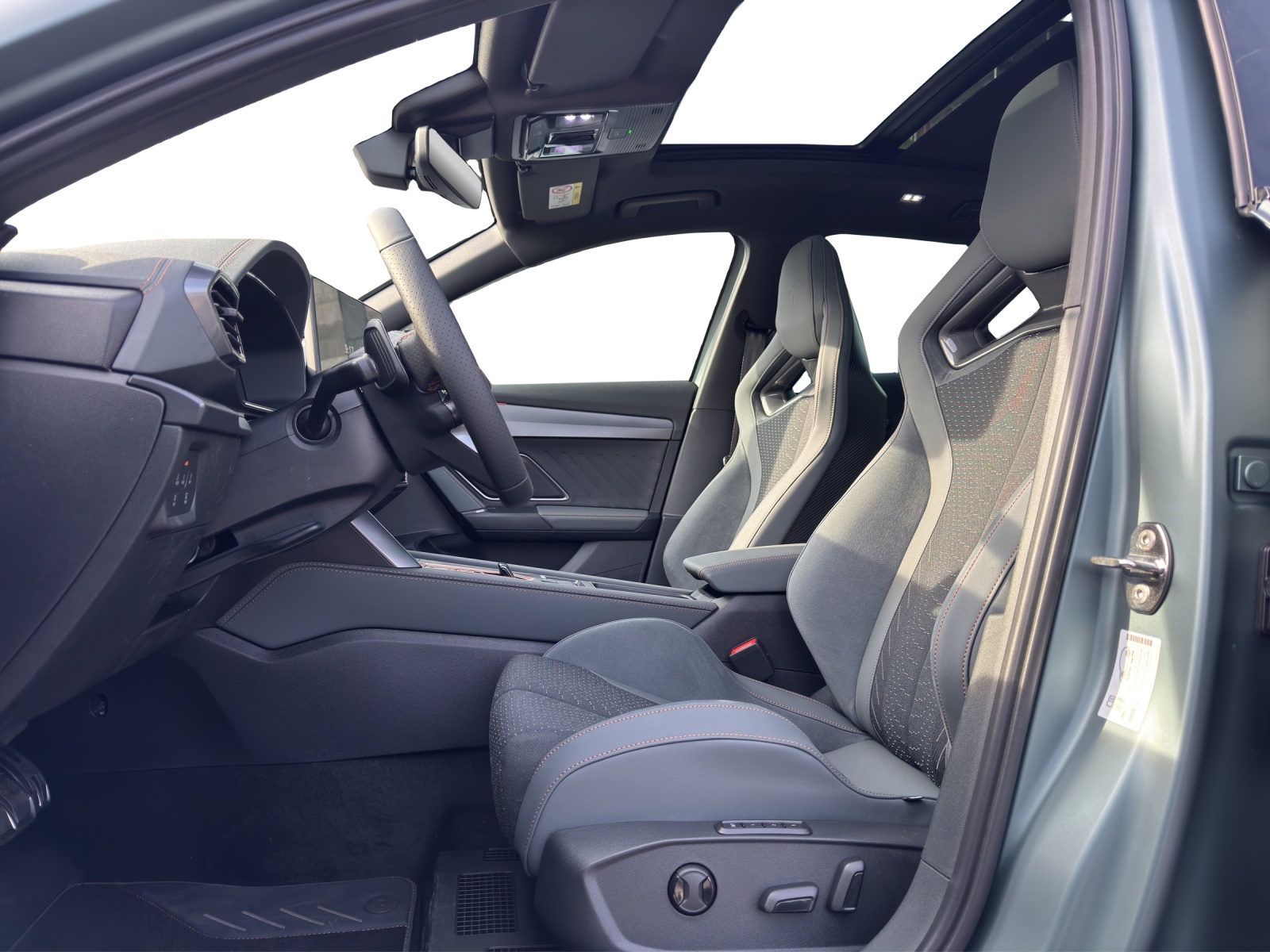 CUPRA Formentor 2.5 TSI VZ5 Prime Edition 4Drive DSG-image-4