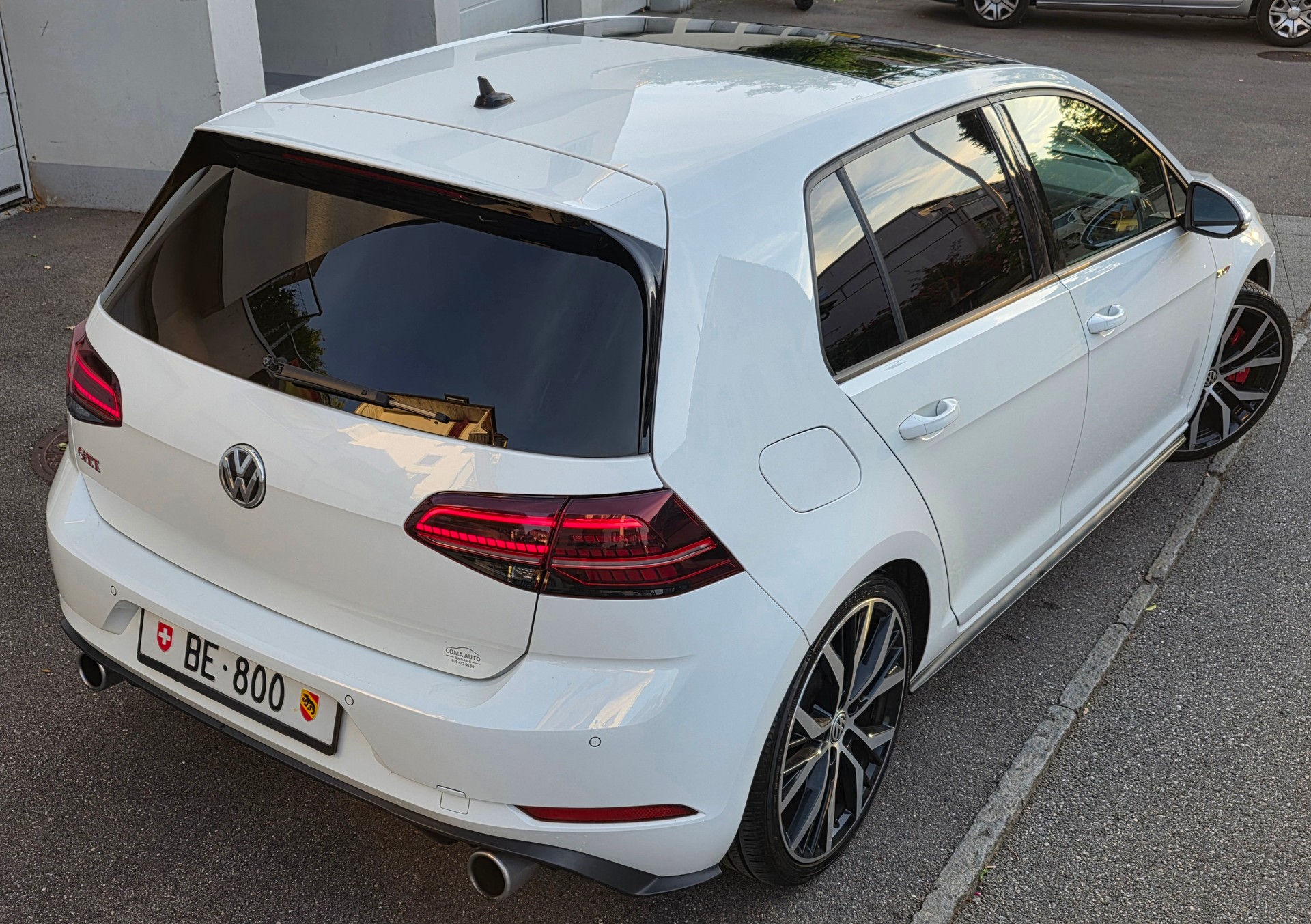 VW Golf 2.0 TSI GTI Performance DSG-image-10