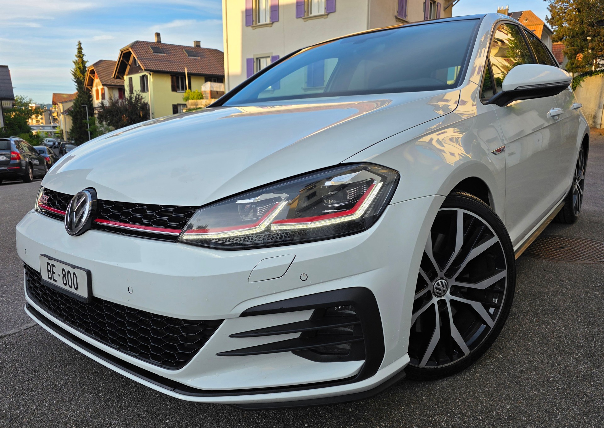 VW Golf 2.0 TSI GTI Performance DSG-image-0