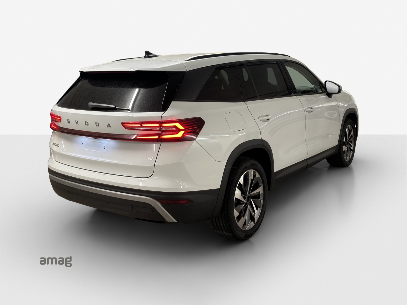 SKODA Kodiaq 1.5 TSI PHEV Selection-image-4