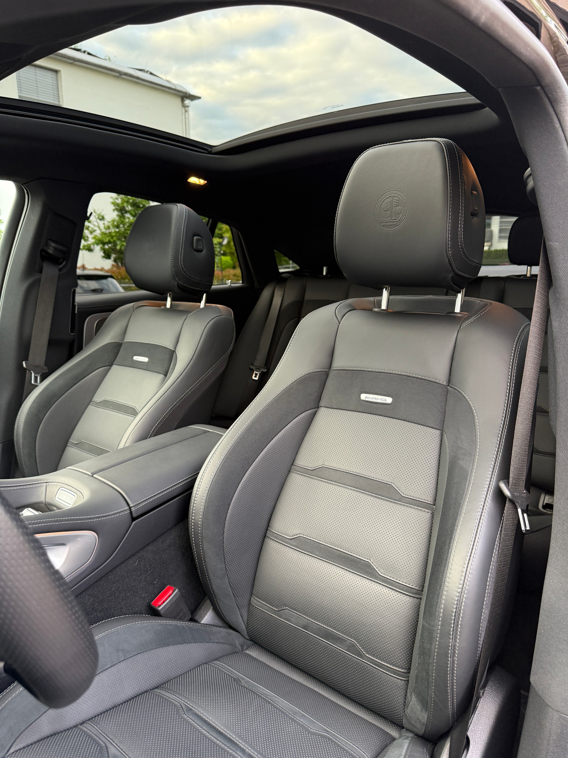 MERCEDES-BENZ GLE COUPÉ 53 AMG 4MATIC SPEEDSHIFT*VOLLAUSSTATTUNG*PERFORMANCE-ABGASANLAGE*EL. AHK*EL. PANORAMA-GLASSCHIEBEDACH*-image-16