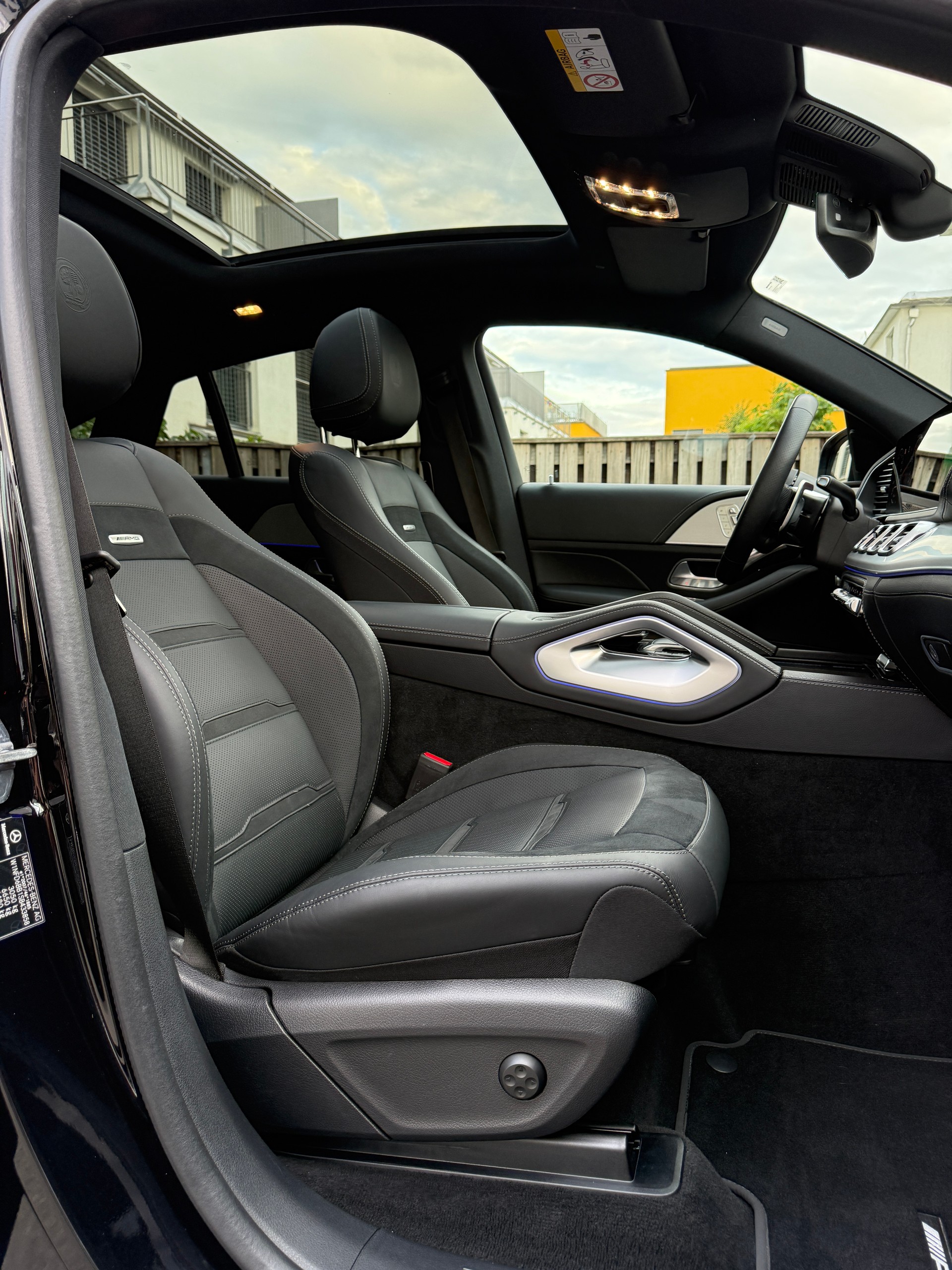 MERCEDES-BENZ GLE COUPÉ 53 AMG 4MATIC SPEEDSHIFT*VOLLAUSSTATTUNG*PERFORMANCE-ABGASANLAGE*EL. AHK*EL. PANORAMA-GLASSCHIEBEDACH*-image-18