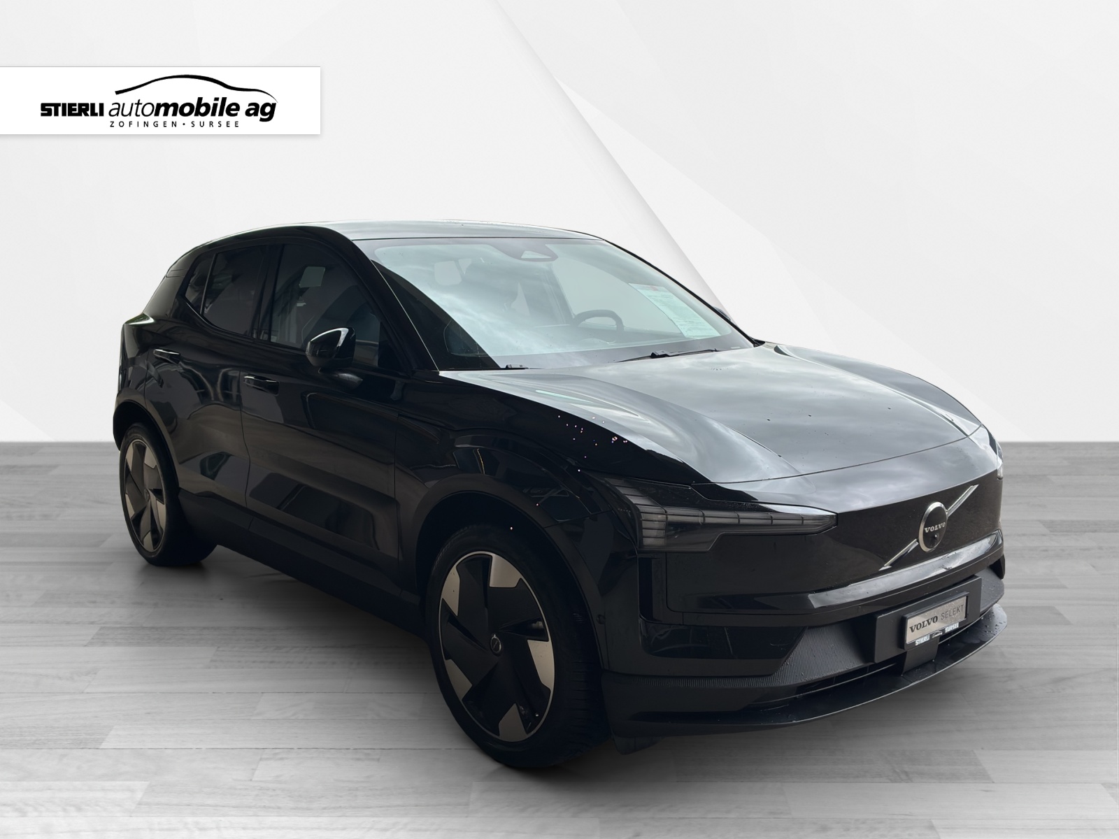 VOLVO EX 30 E60 Twin Ultra Performance AWD-image-2