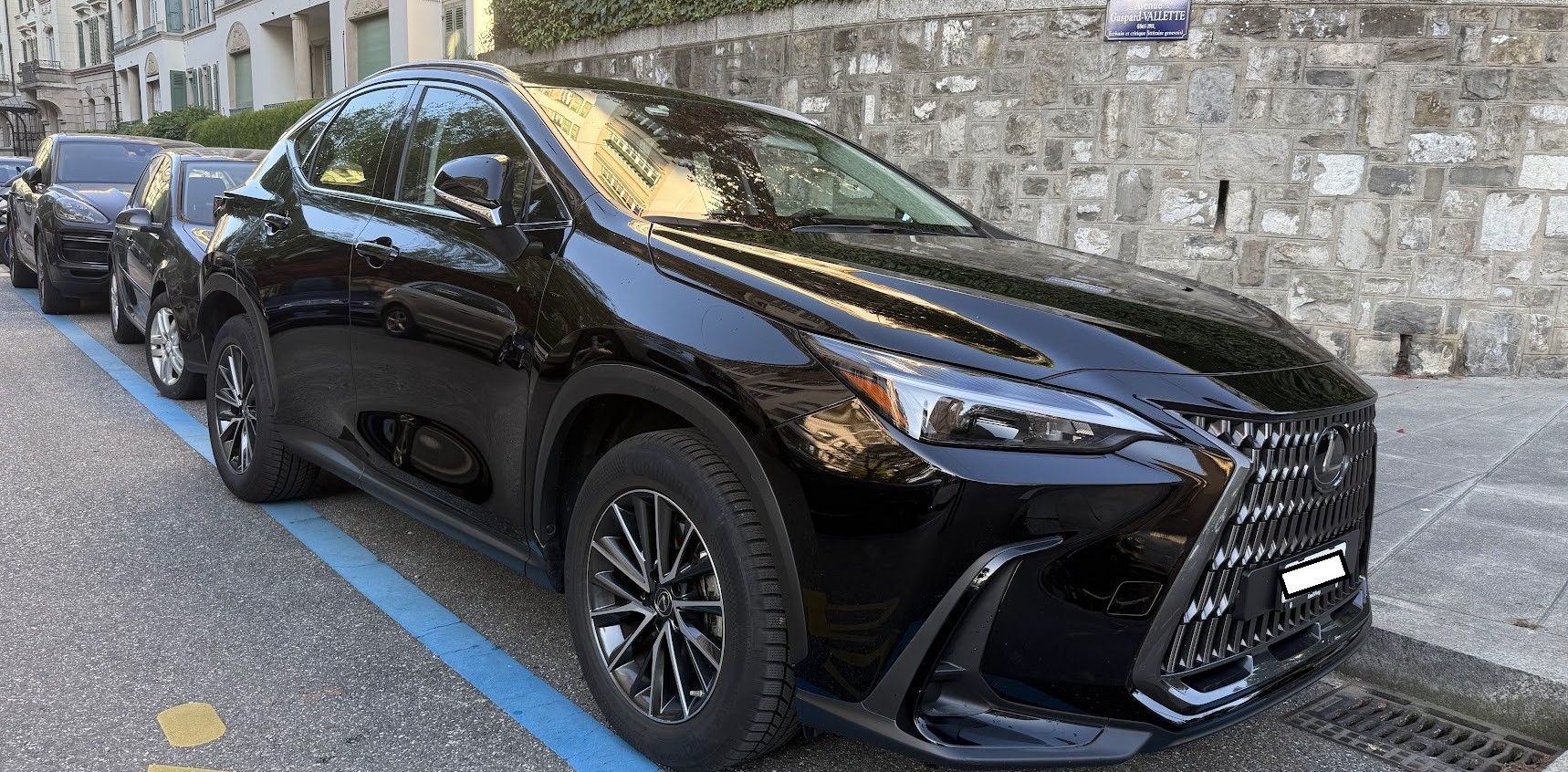 Car photo