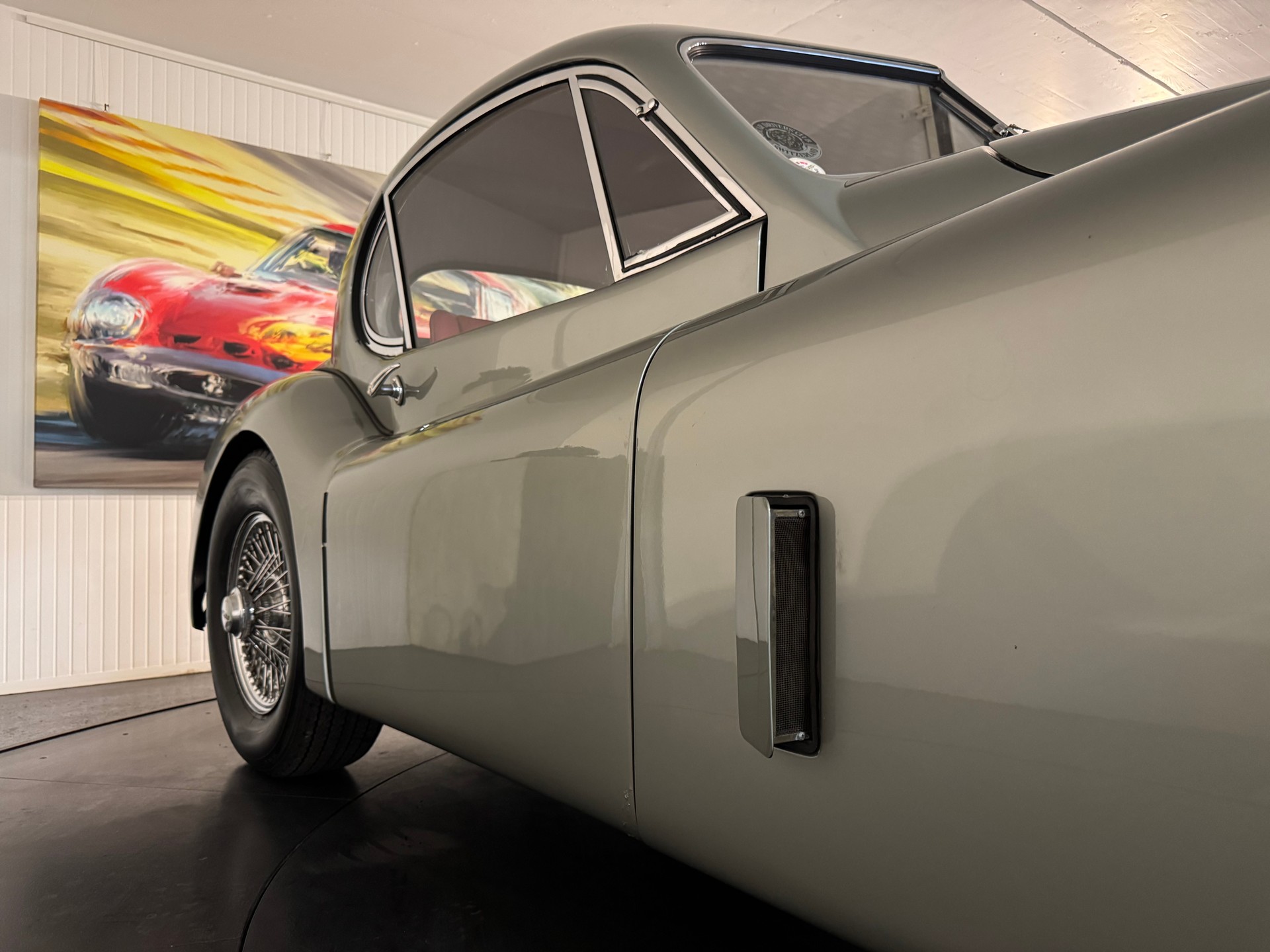 JAGUAR XK120 Coupé-image-9