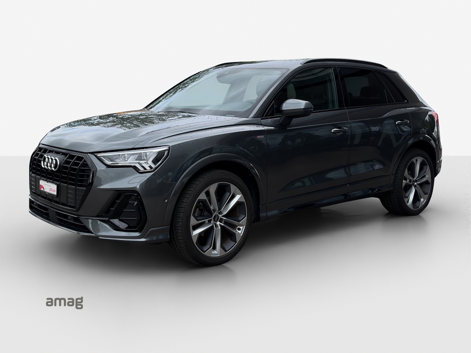 AUDI Q3 35 TFSI S line Attraction S-tronic-image-0